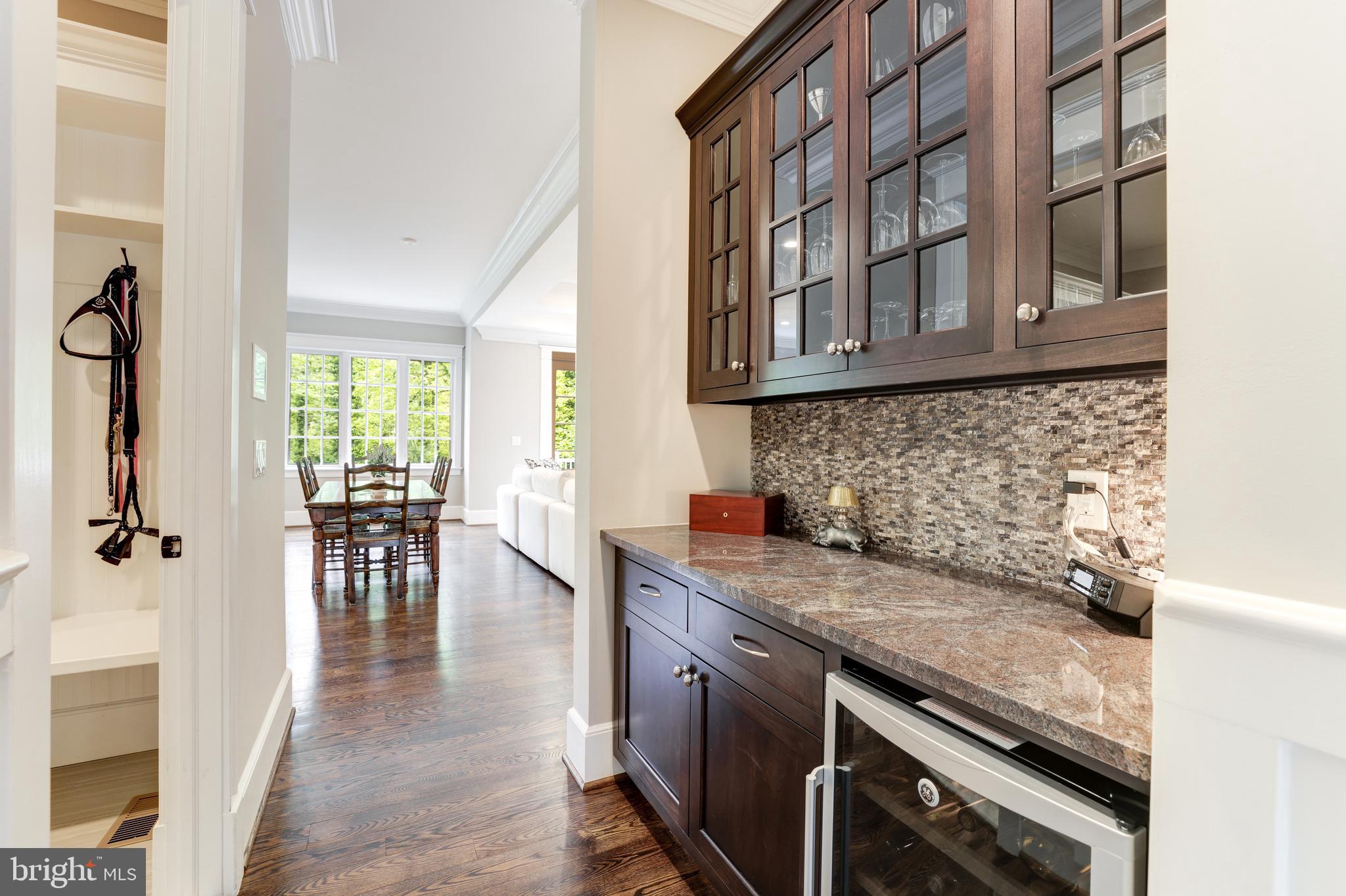 SALONA VILLAGE - Residential