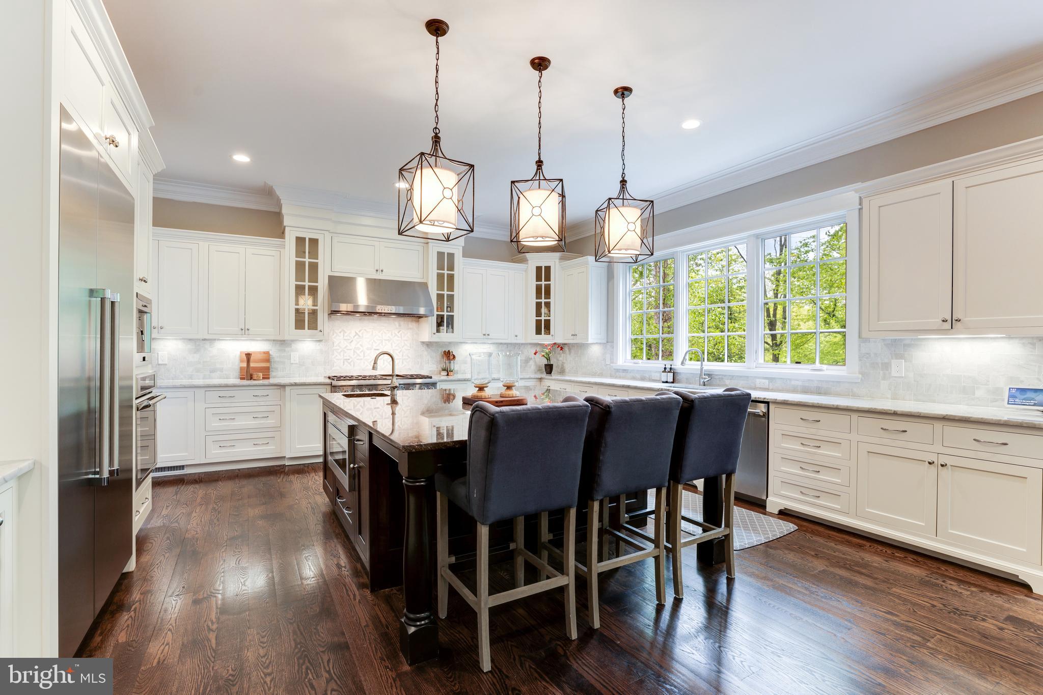 SALONA VILLAGE - Residential