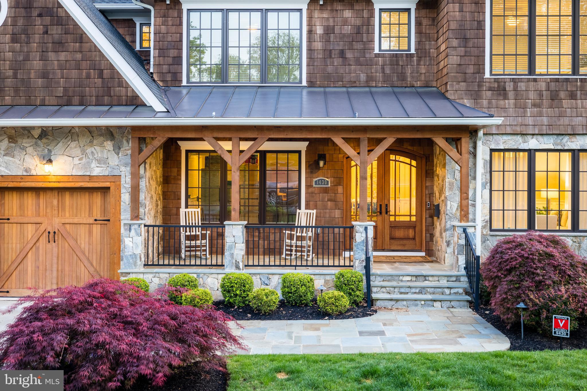 SALONA VILLAGE - Residential