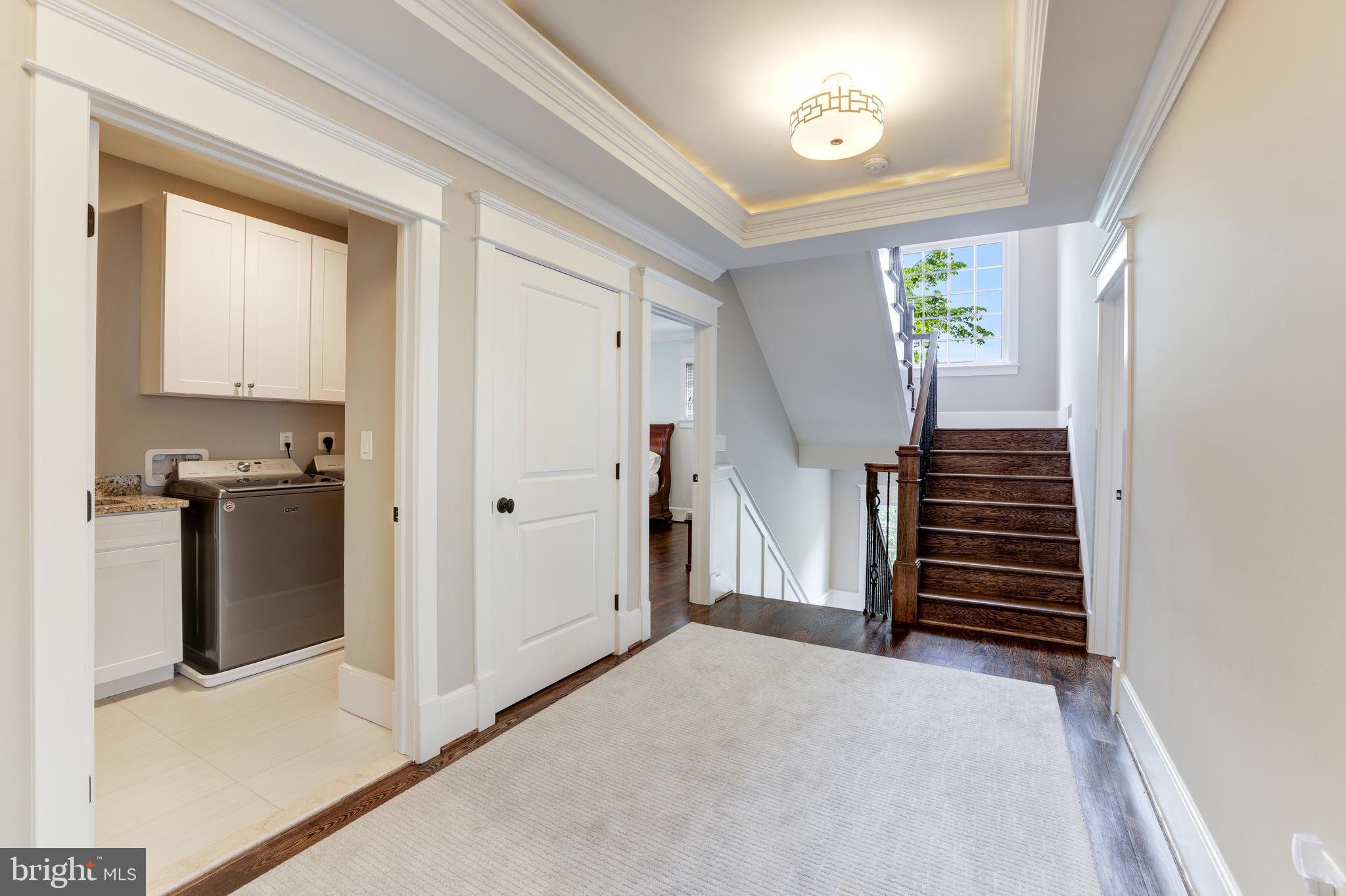 SALONA VILLAGE - Residential