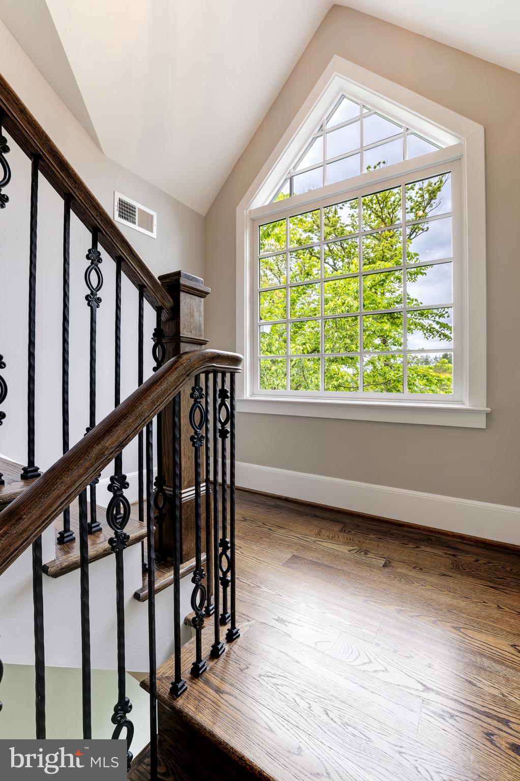 SALONA VILLAGE - Residential