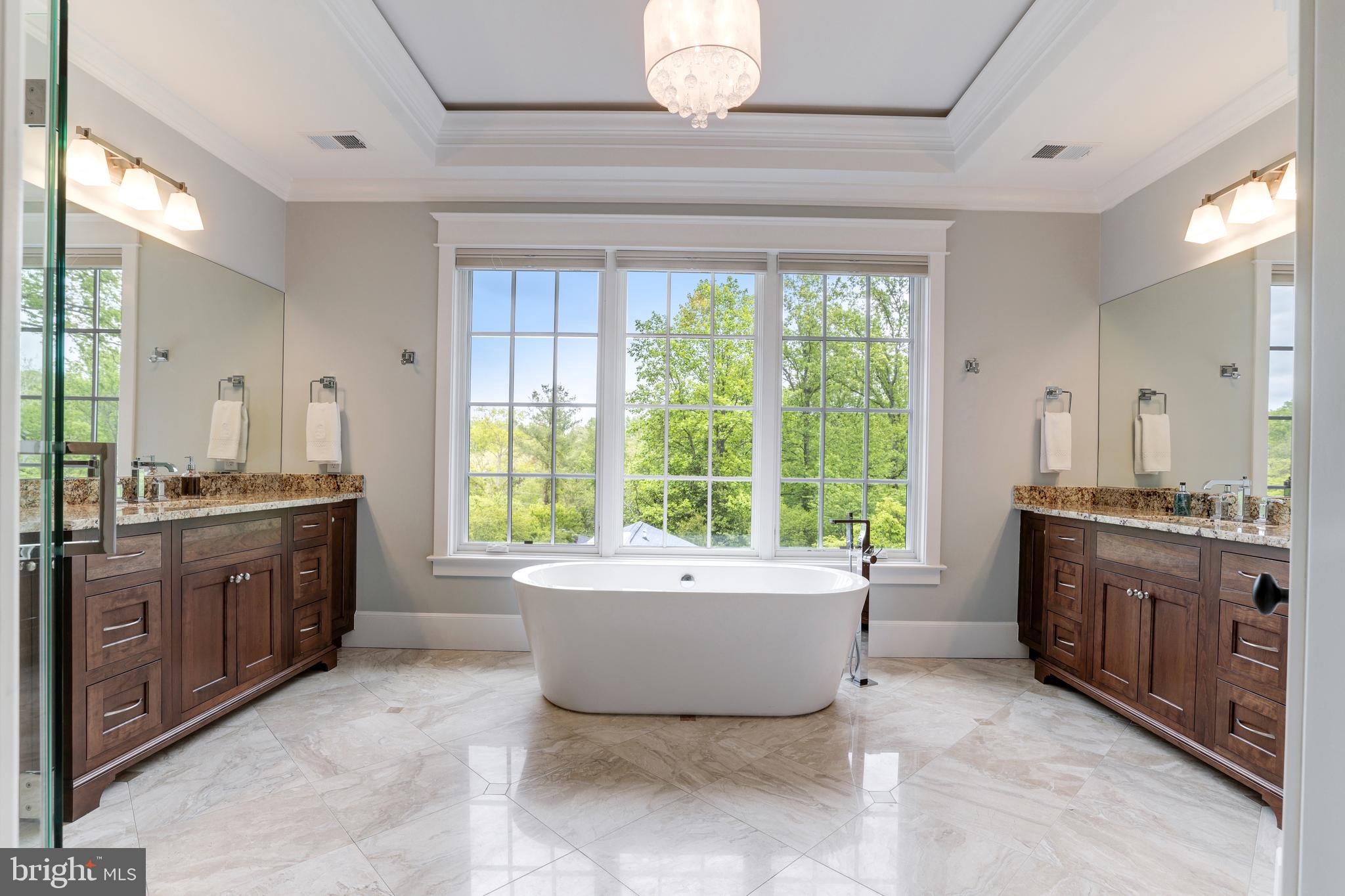 SALONA VILLAGE - Residential