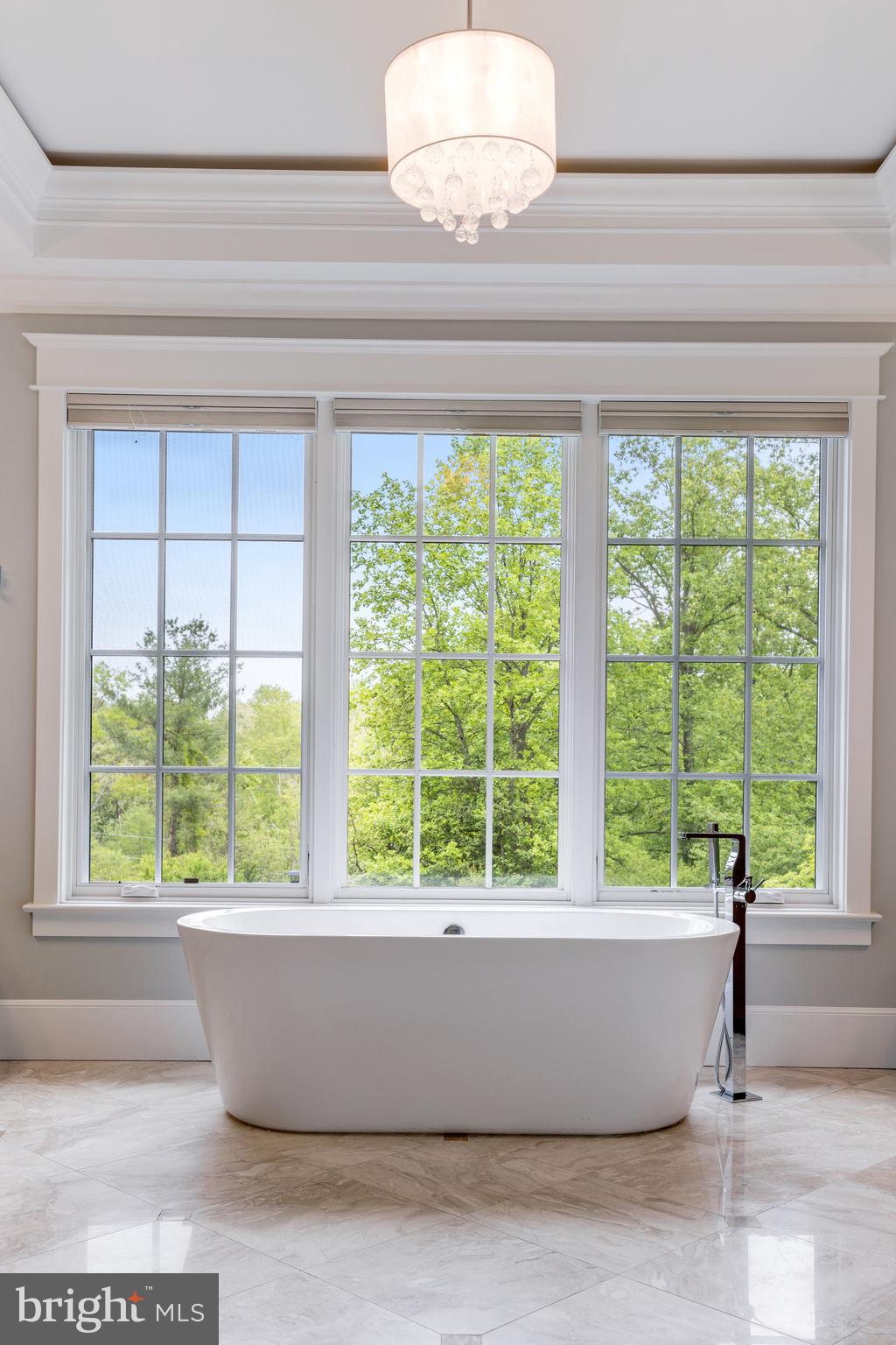 SALONA VILLAGE - Residential