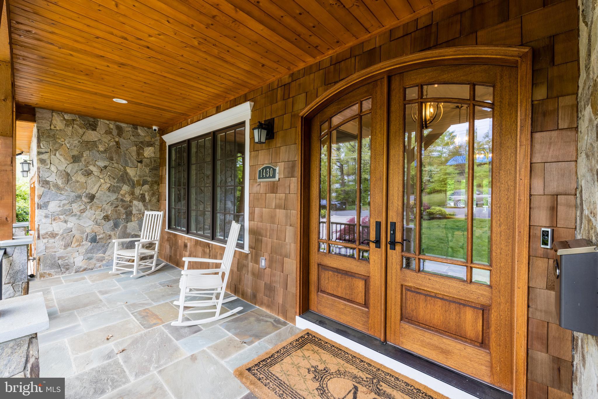 SALONA VILLAGE - Residential