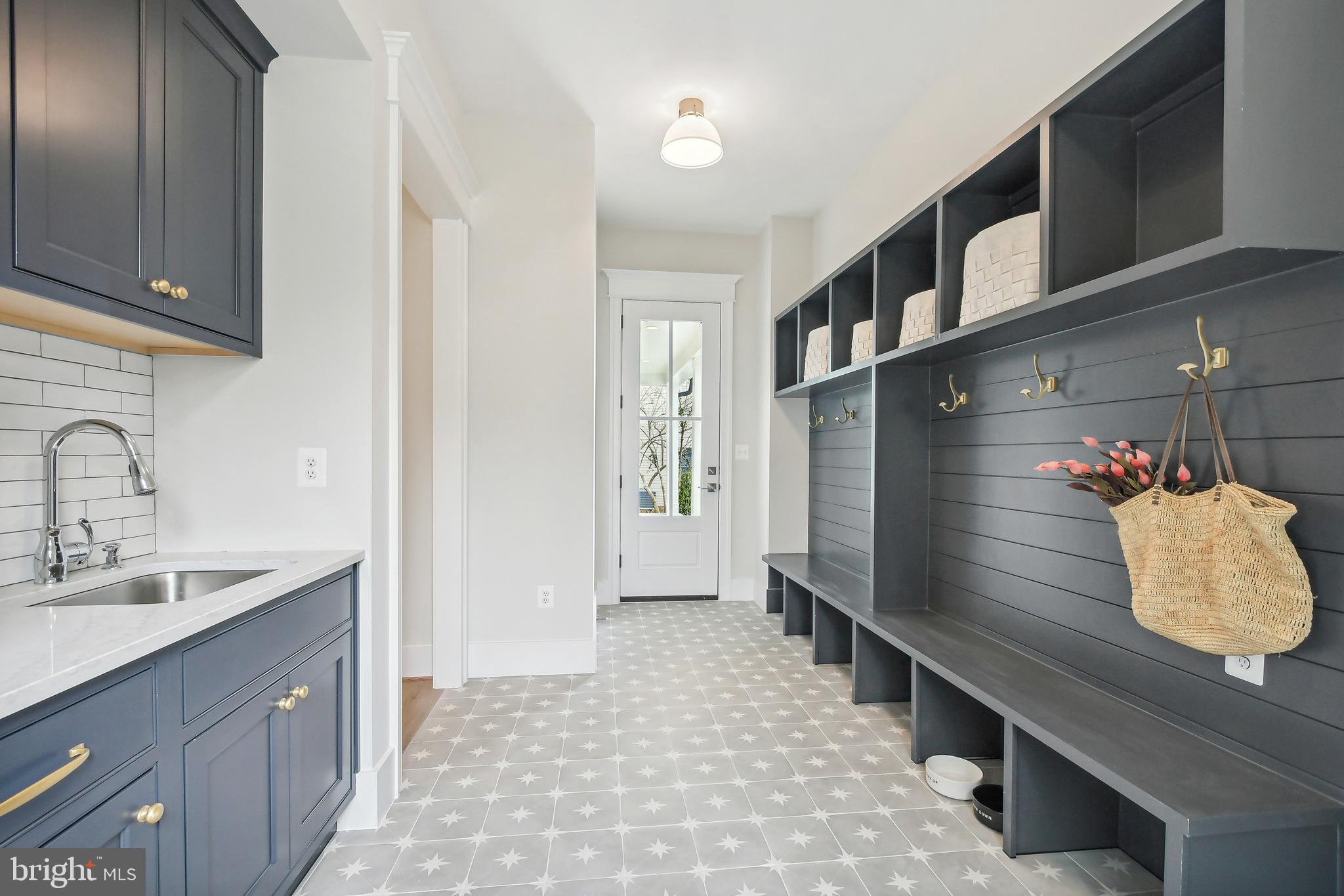 LITTLE VIENNA ESTATES - Residential