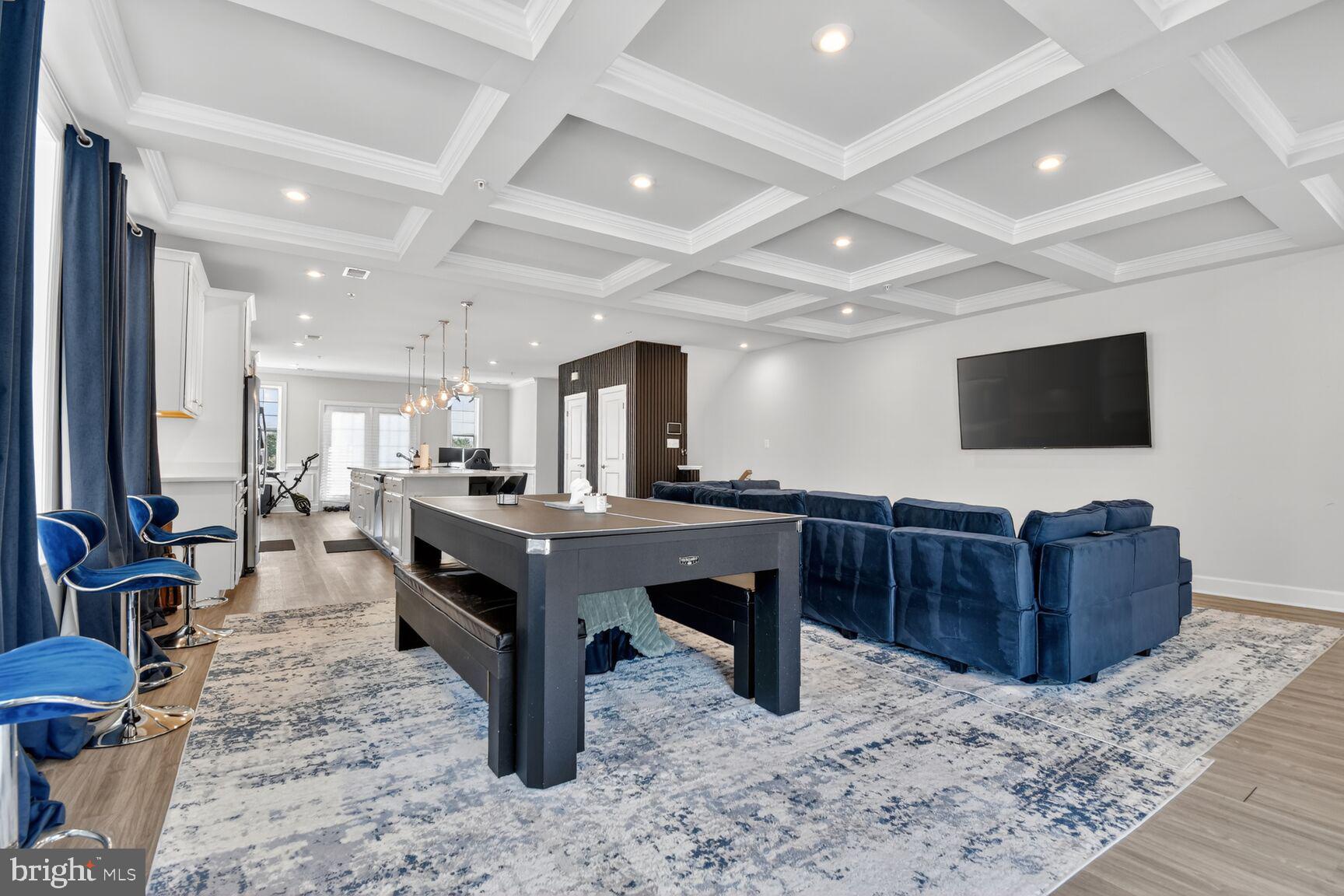 GLENN DALE COMMONS - Residential