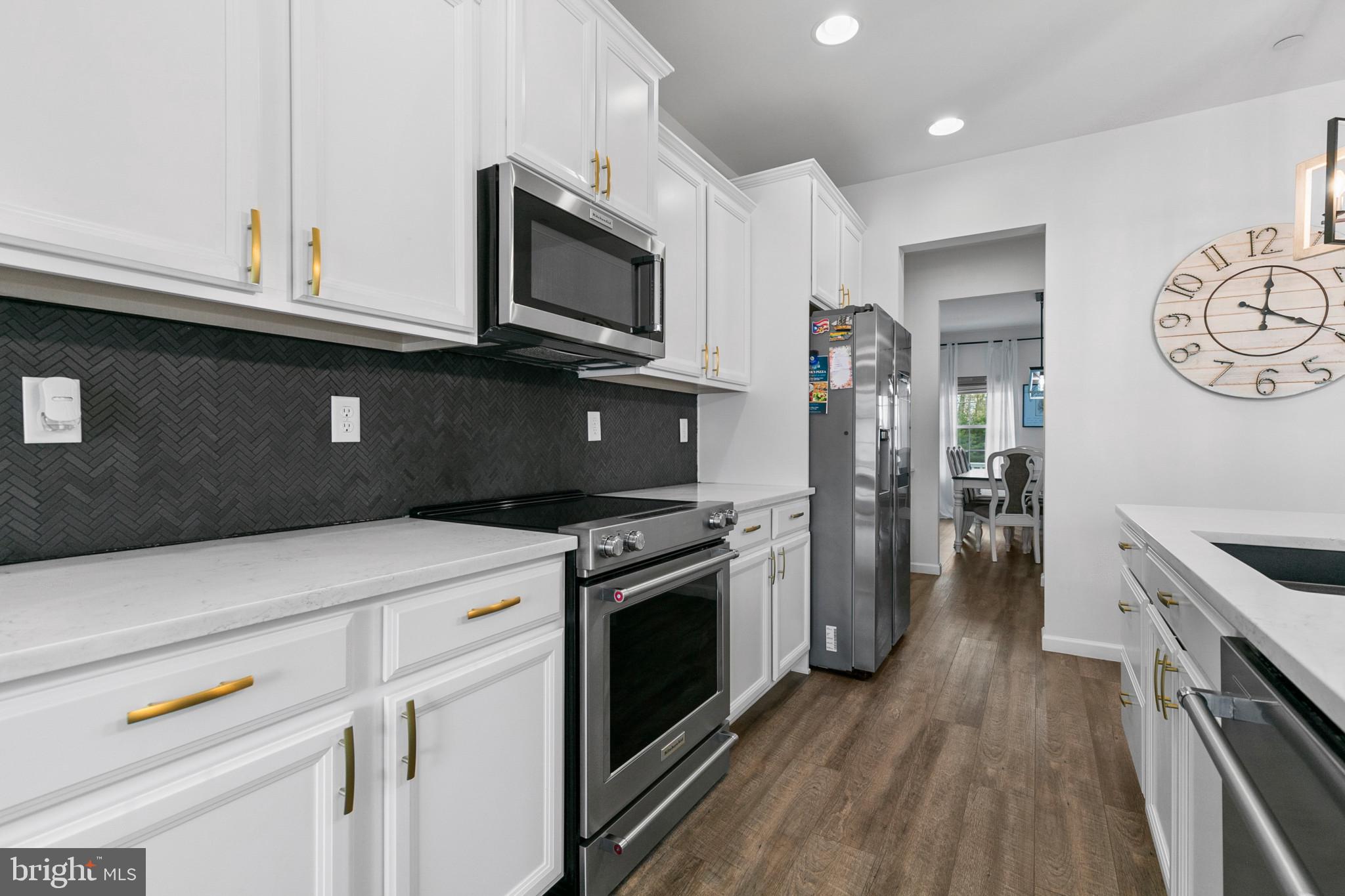 COOL SPRINGS AT CHARLESTOWN - Residential