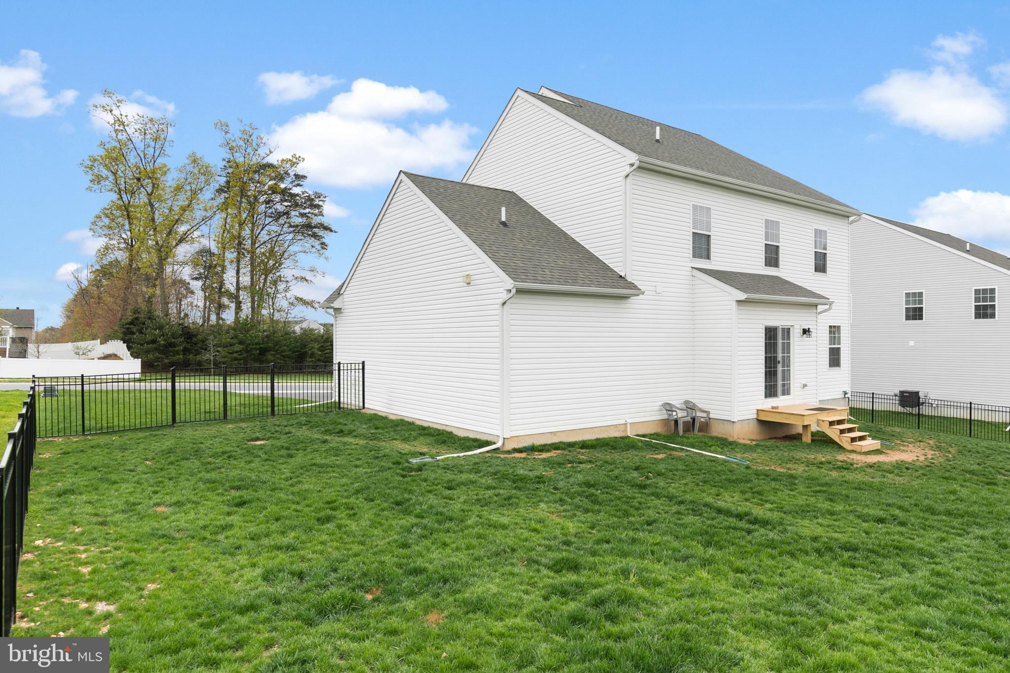 COOL SPRINGS AT CHARLESTOWN - Residential