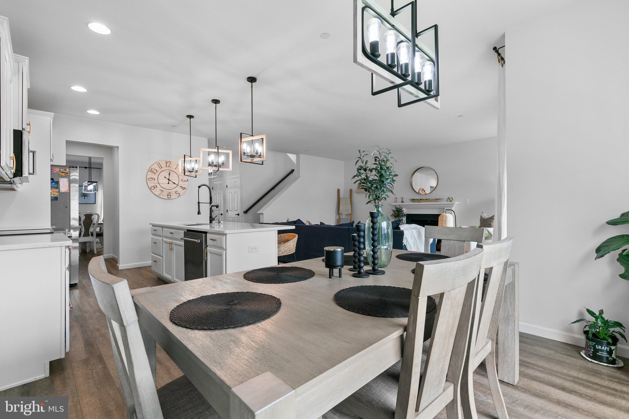 COOL SPRINGS AT CHARLESTOWN - Residential