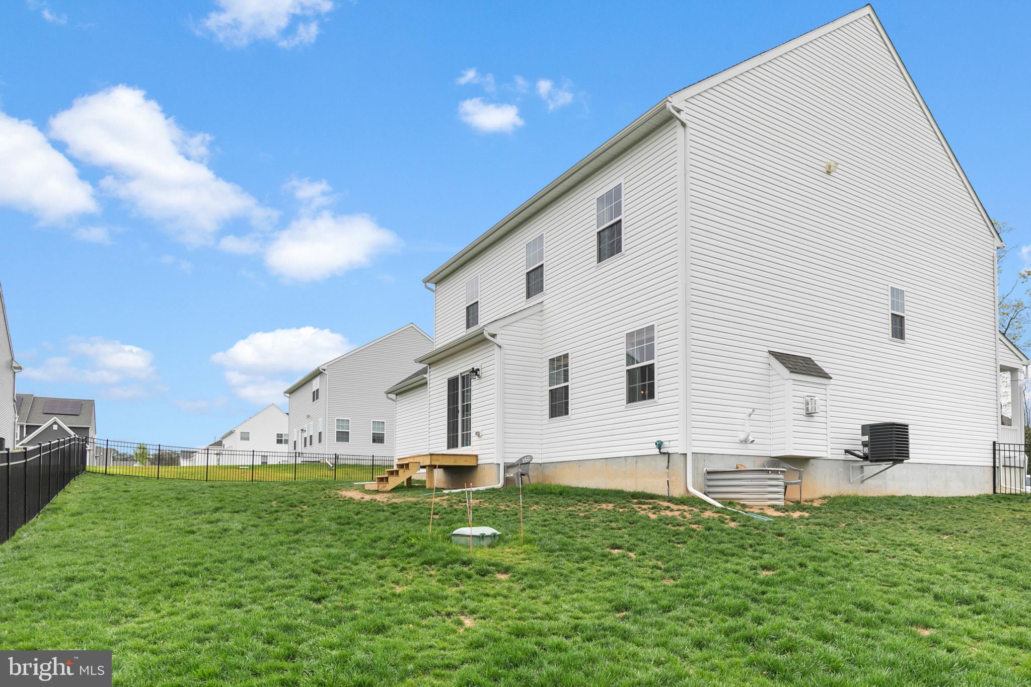 COOL SPRINGS AT CHARLESTOWN - Residential