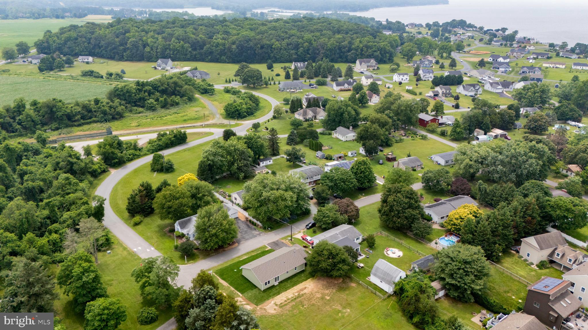 WEST VIEW SHORES - Residential