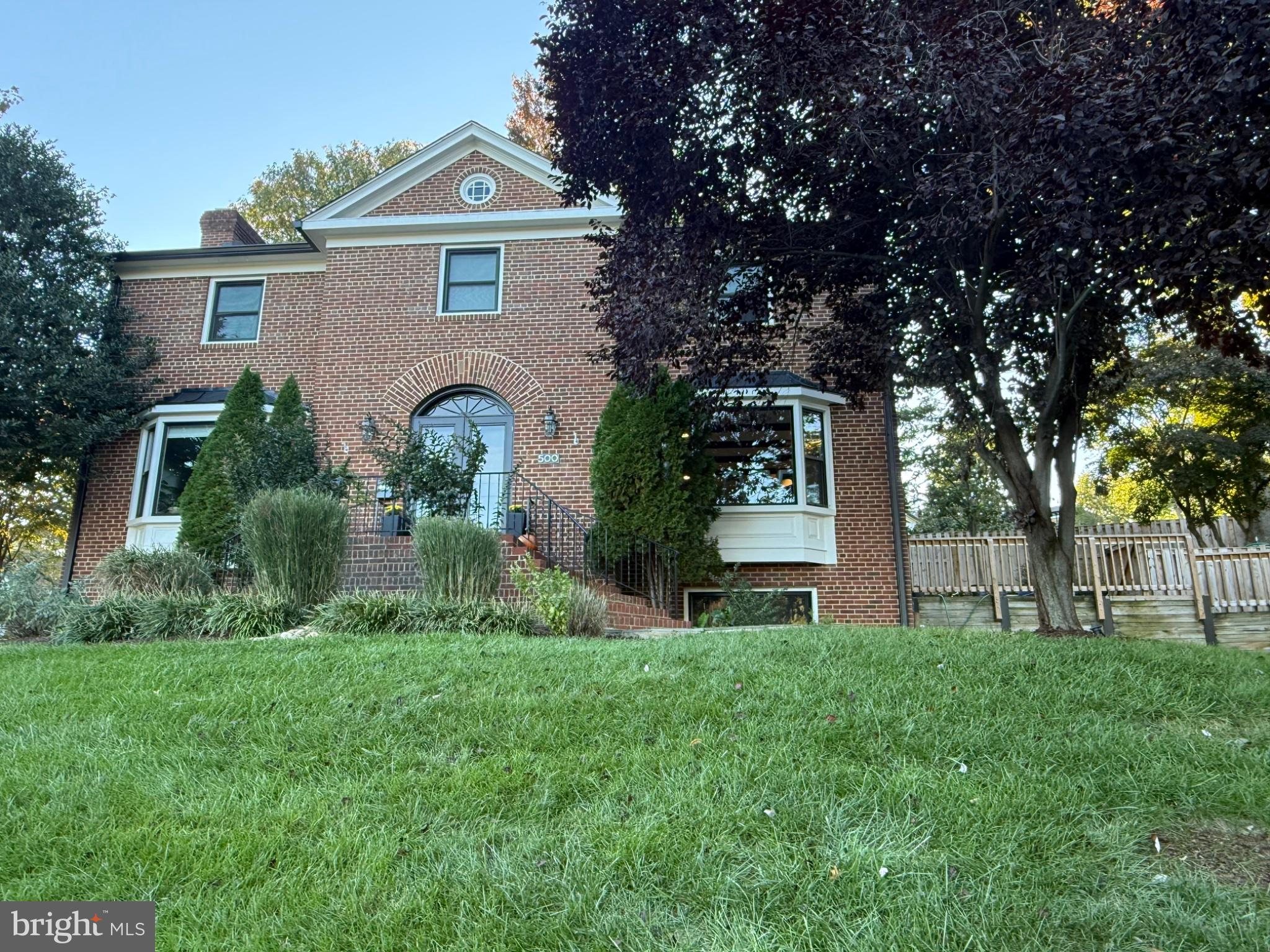 500 CANTERBURY LANE