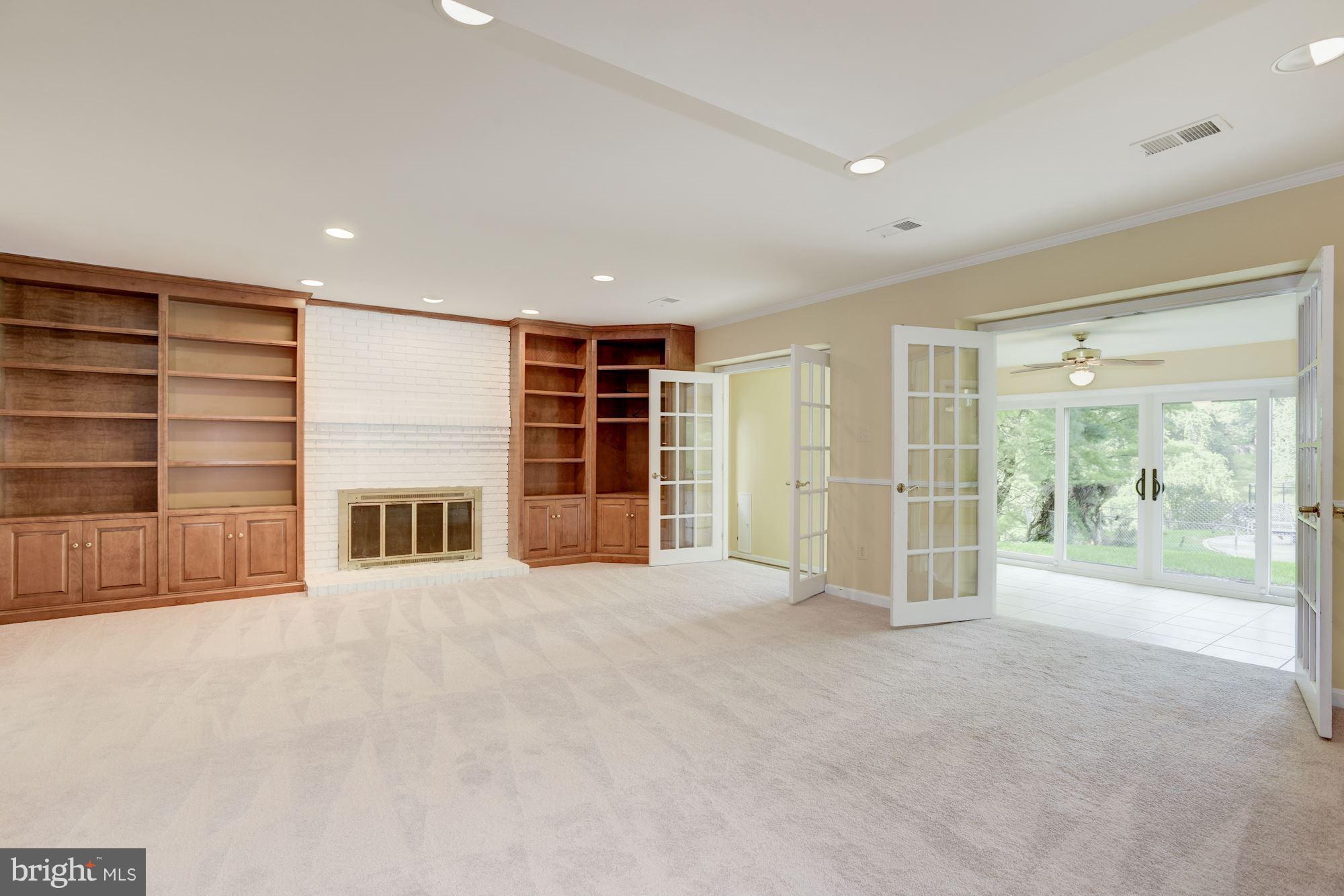 SADDLEBROOK ESTATES - Residential