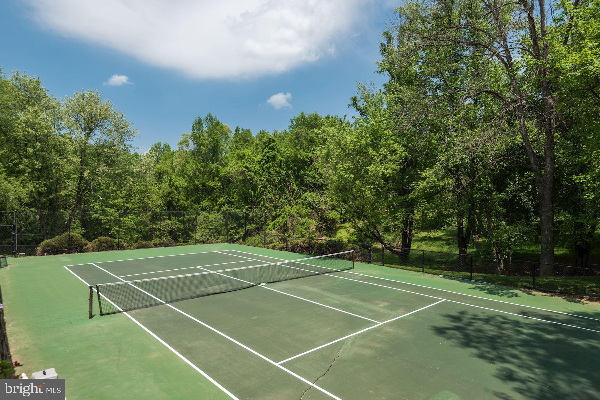 SADDLEBROOK ESTATES - Residential
