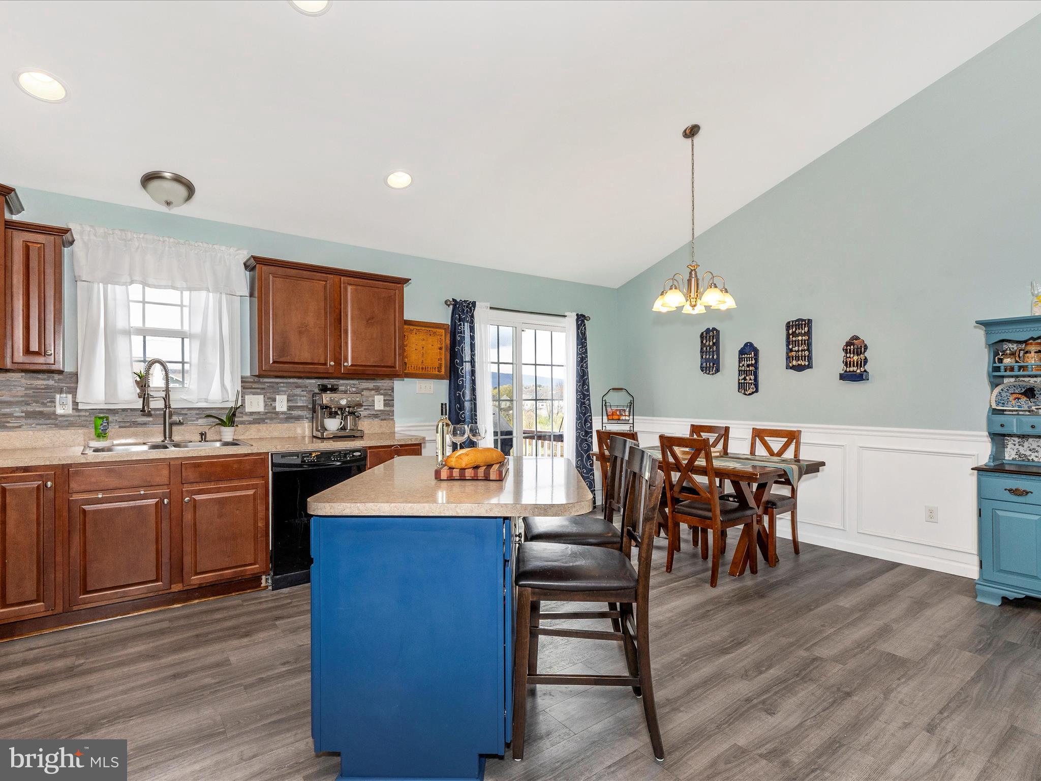 MARTINS RIDGE - Residential