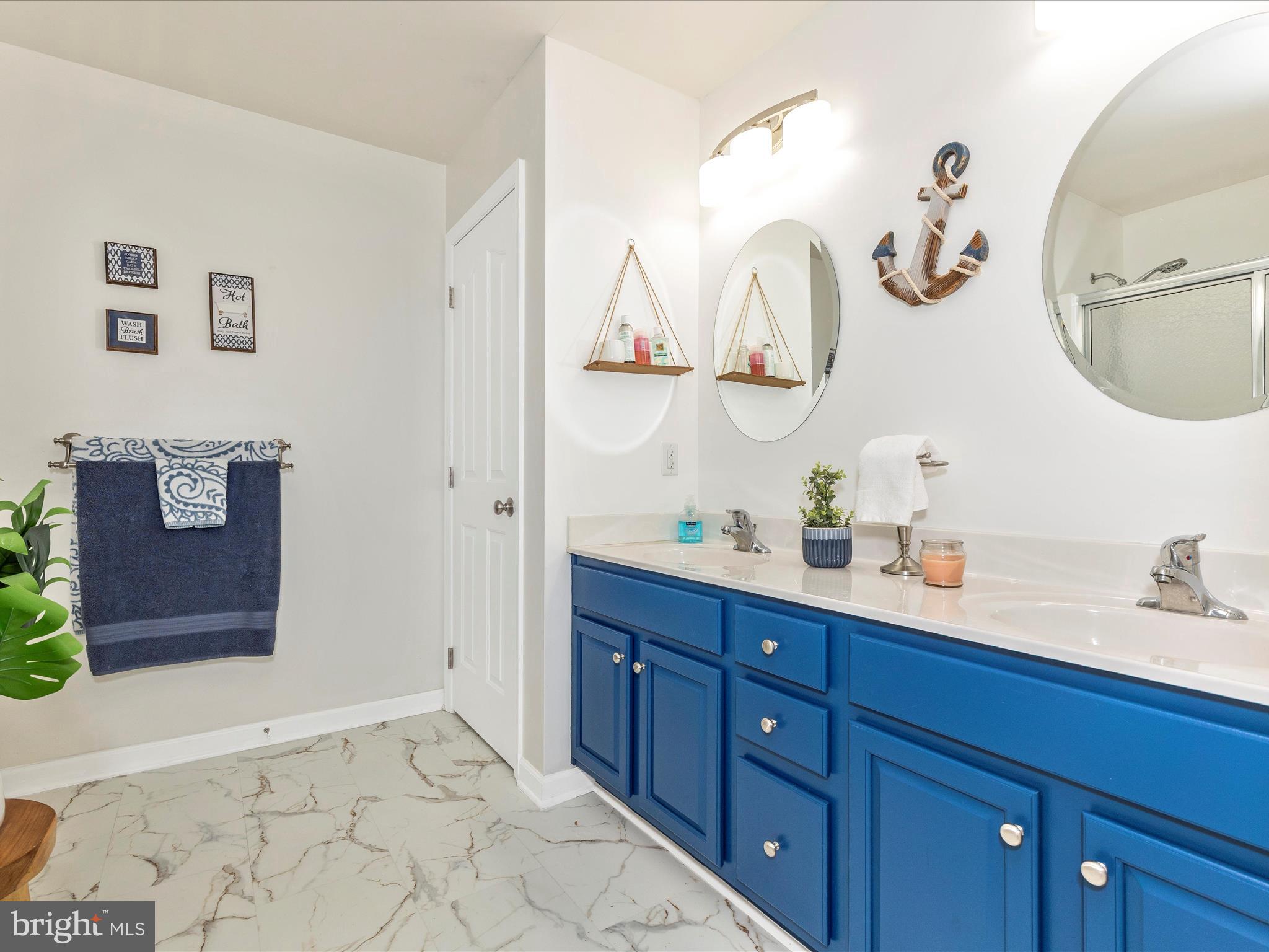 MARTINS RIDGE - Residential