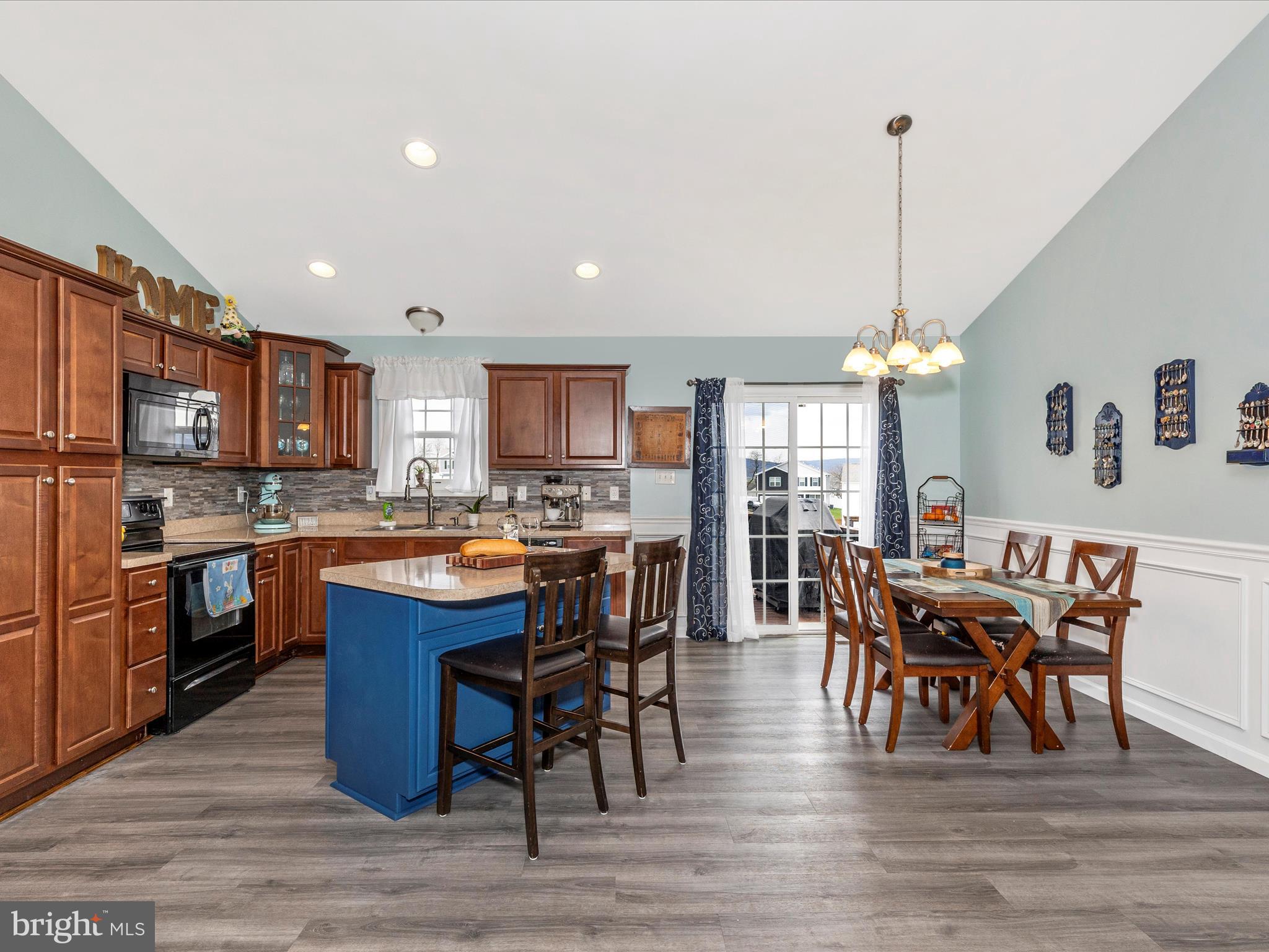 MARTINS RIDGE - Residential