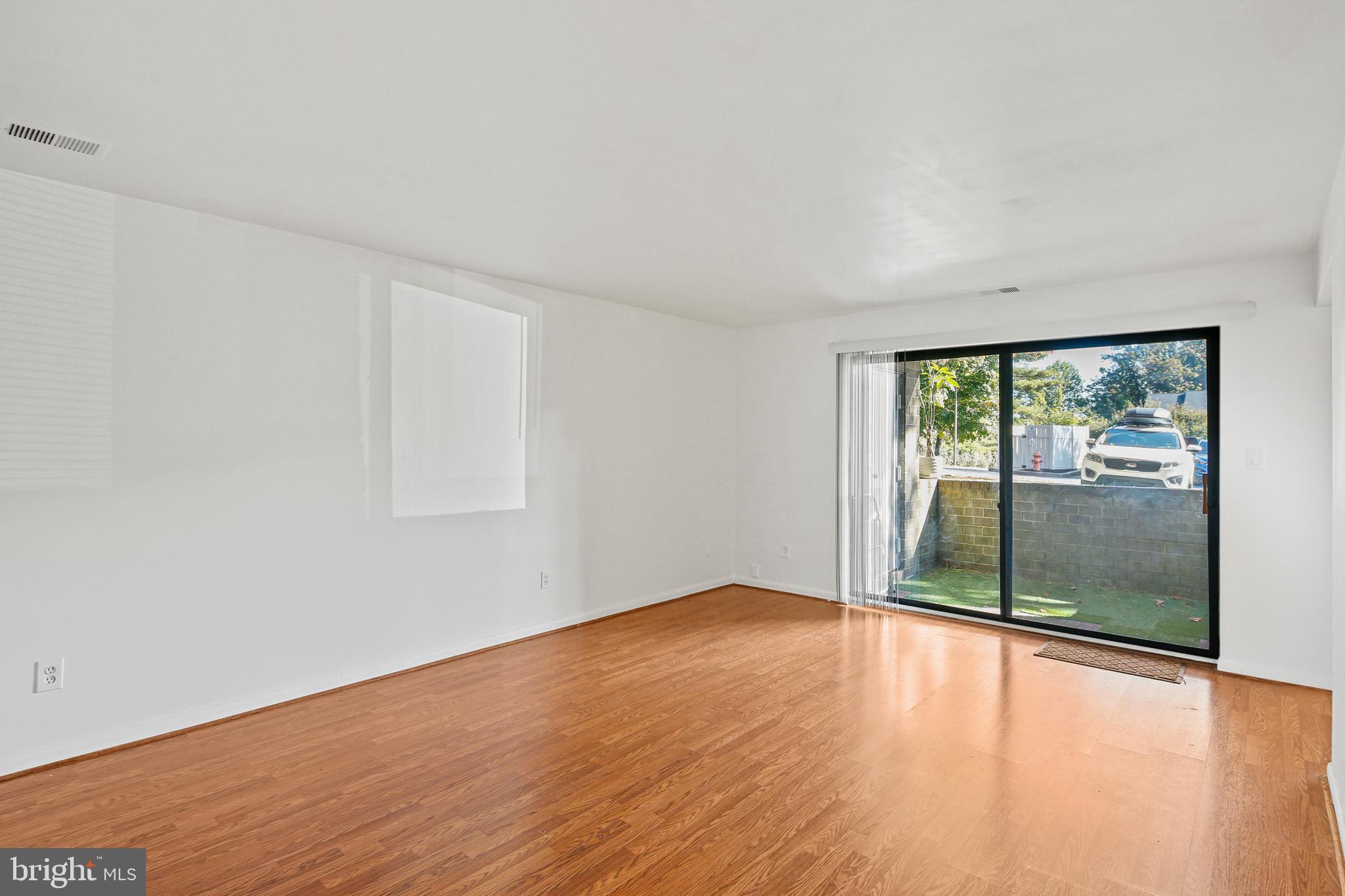 MAYS CHAPEL VILLAGE - Residential Lease