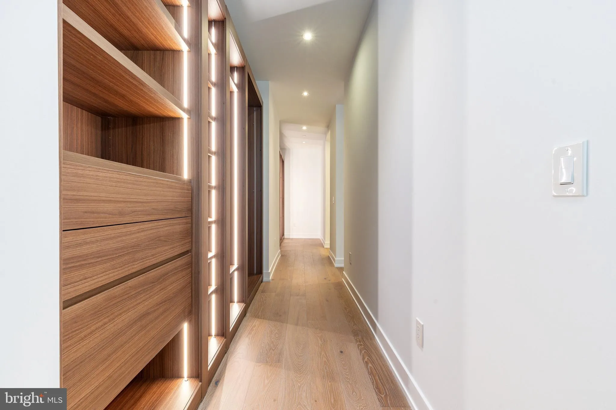 Philadelphia, Pennsylvania 19103, United States, 3 Bedrooms Bedrooms, ,4 BathroomsBathrooms,Residential,Active,181585