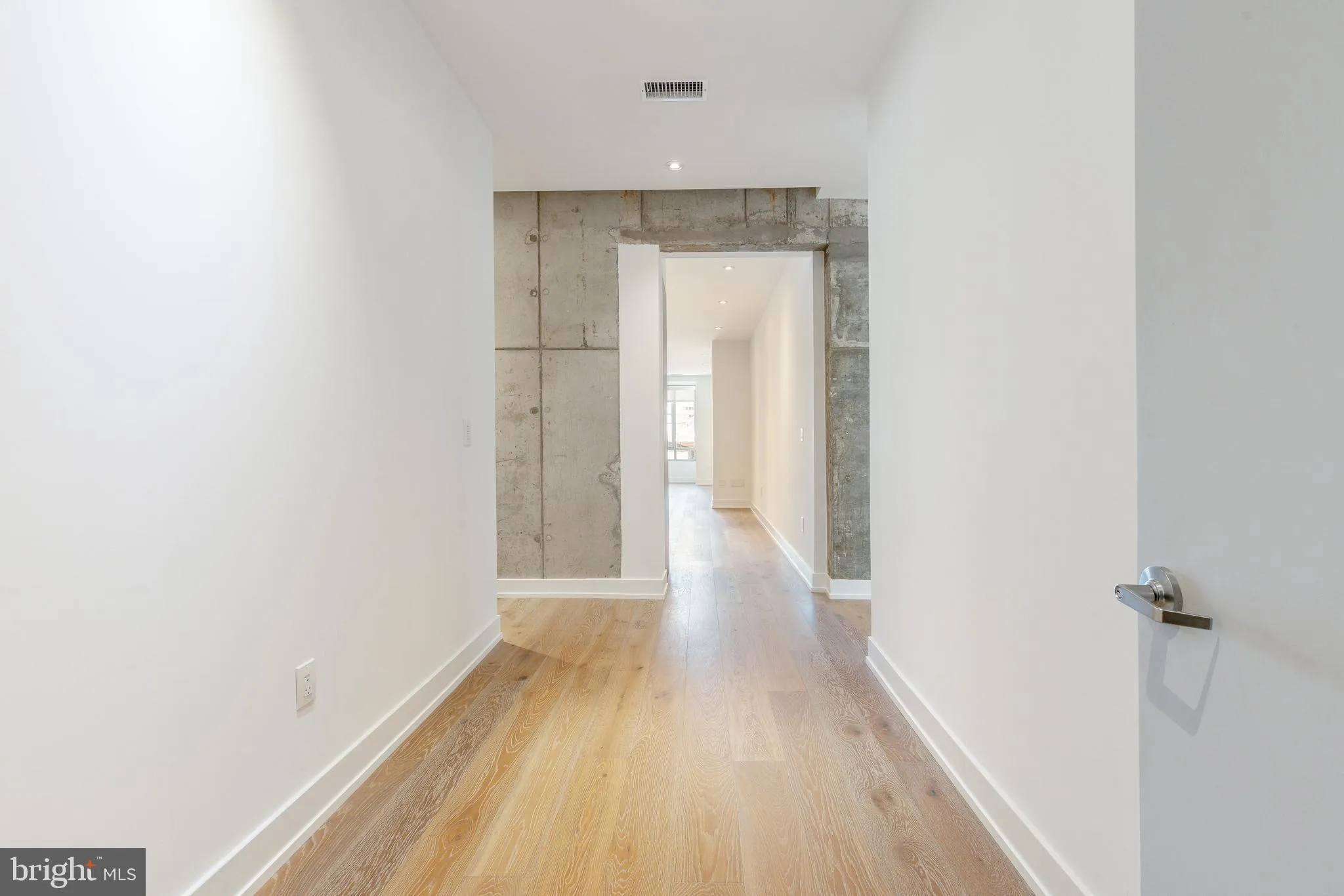 Philadelphia, Pennsylvania 19103, United States, 3 Bedrooms Bedrooms, ,4 BathroomsBathrooms,Residential,Active,181585