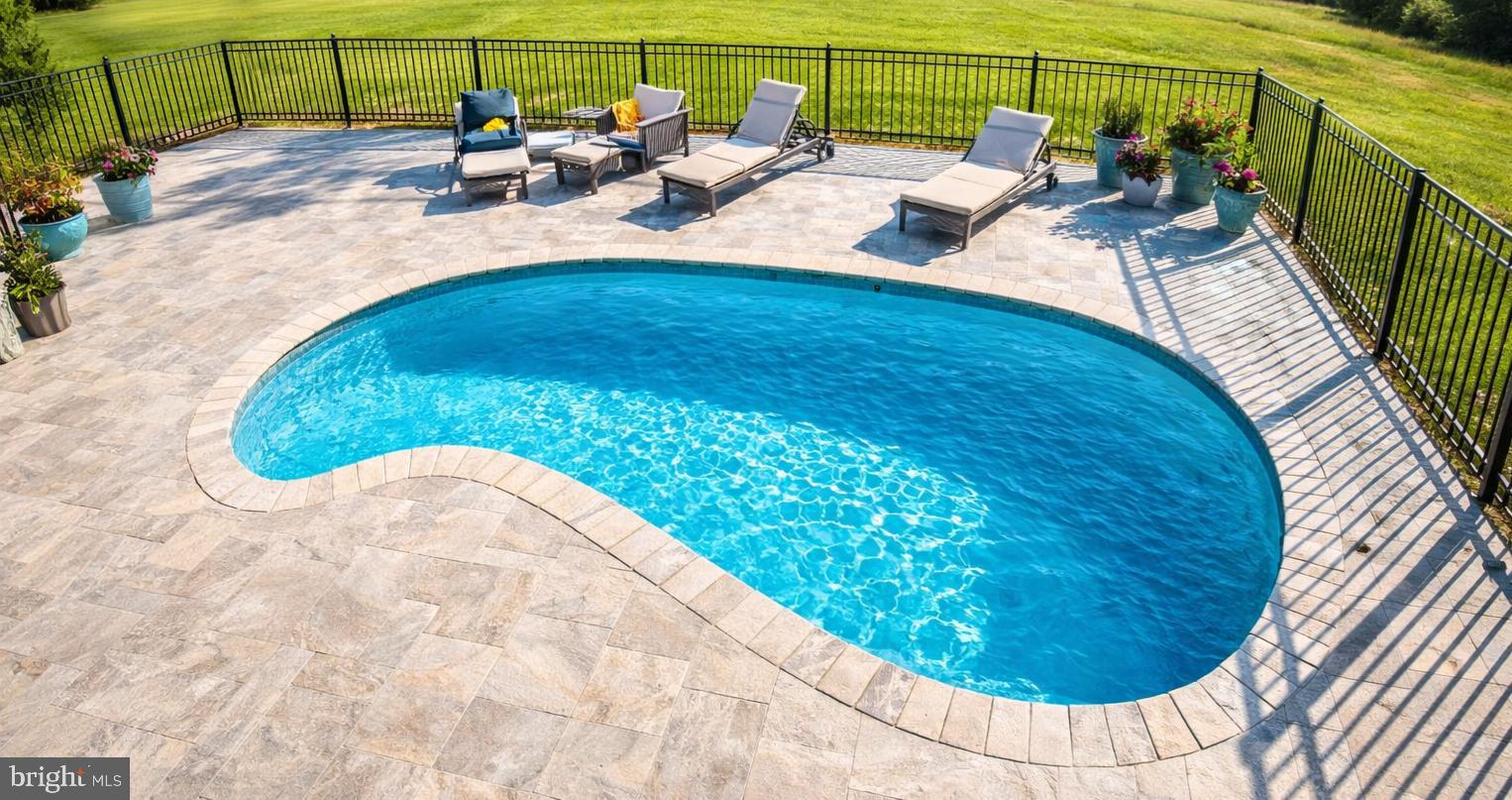 10214 BATTLE COLORS LANE