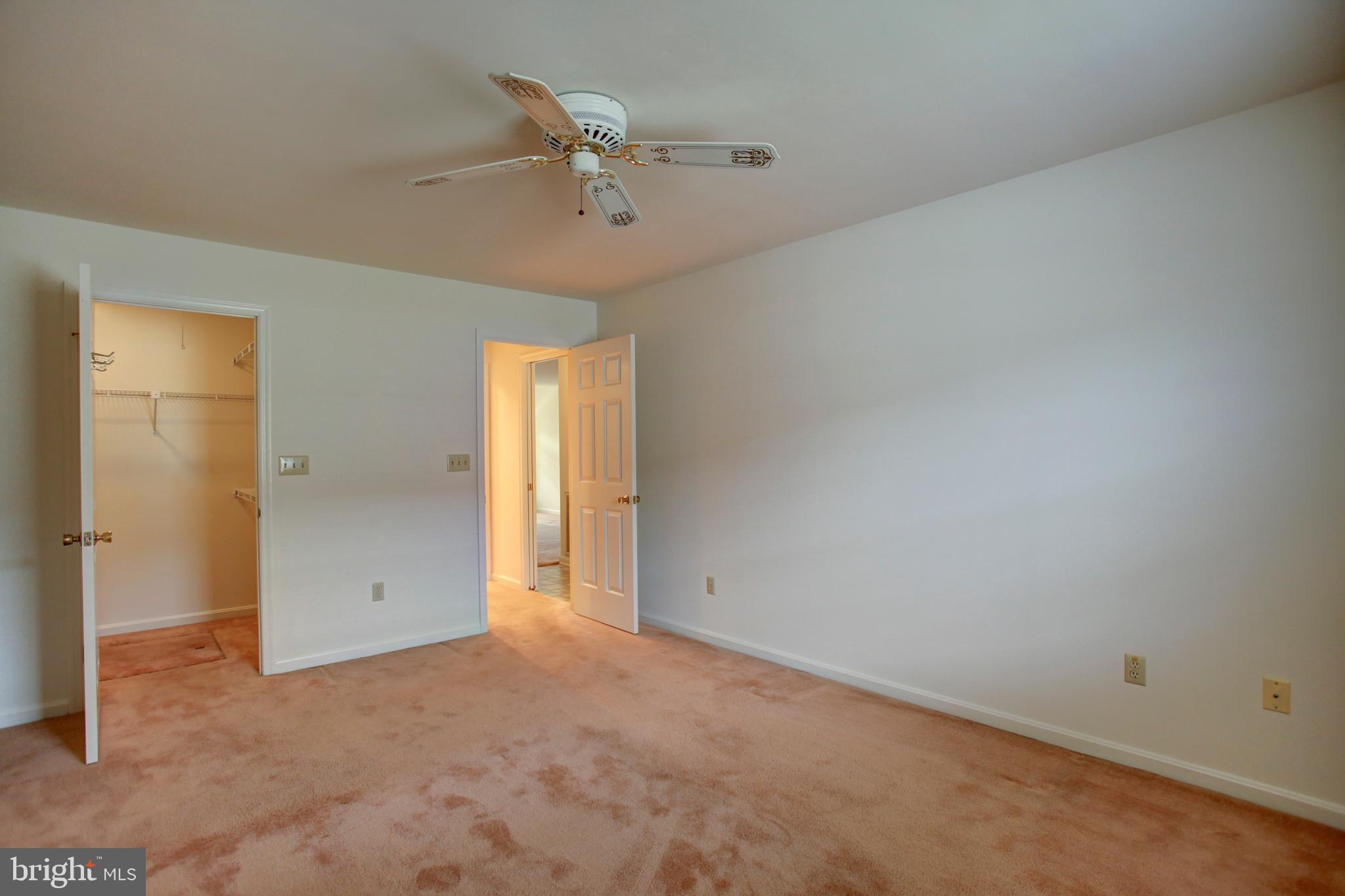 STRAWBERRY COURT - Residential