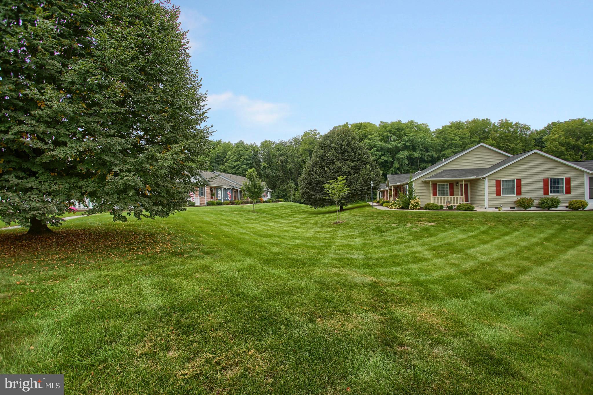 STRAWBERRY COURT - Residential