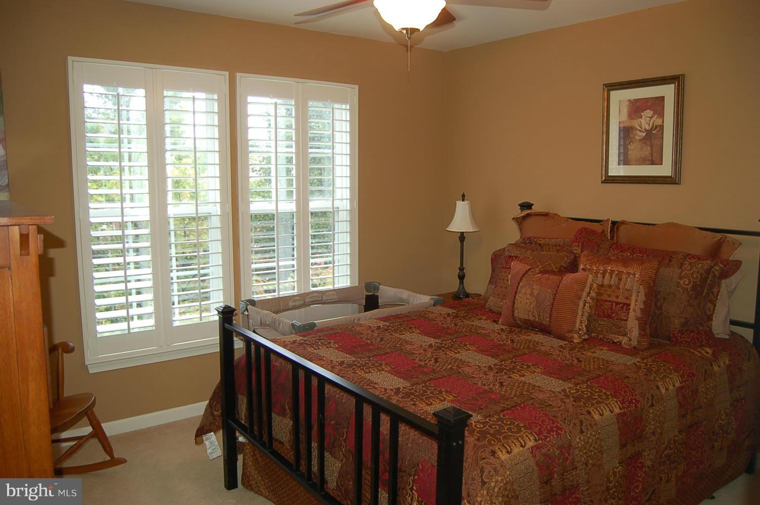 LEE'S PARKE - Residential Lease