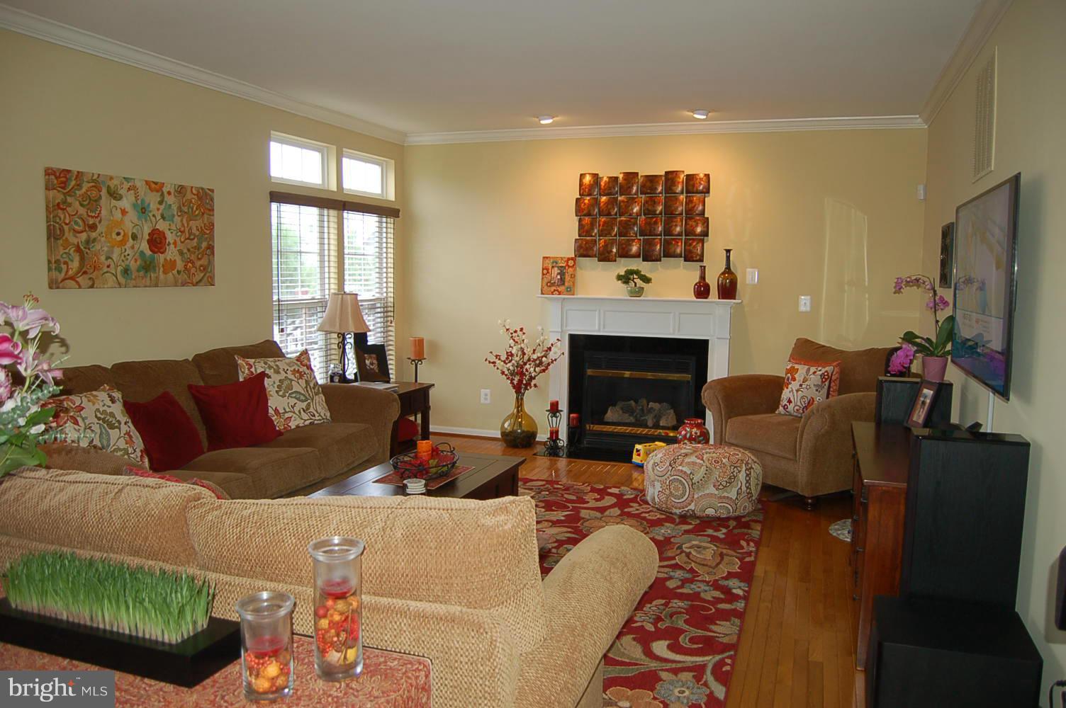 LEE'S PARKE - Residential Lease