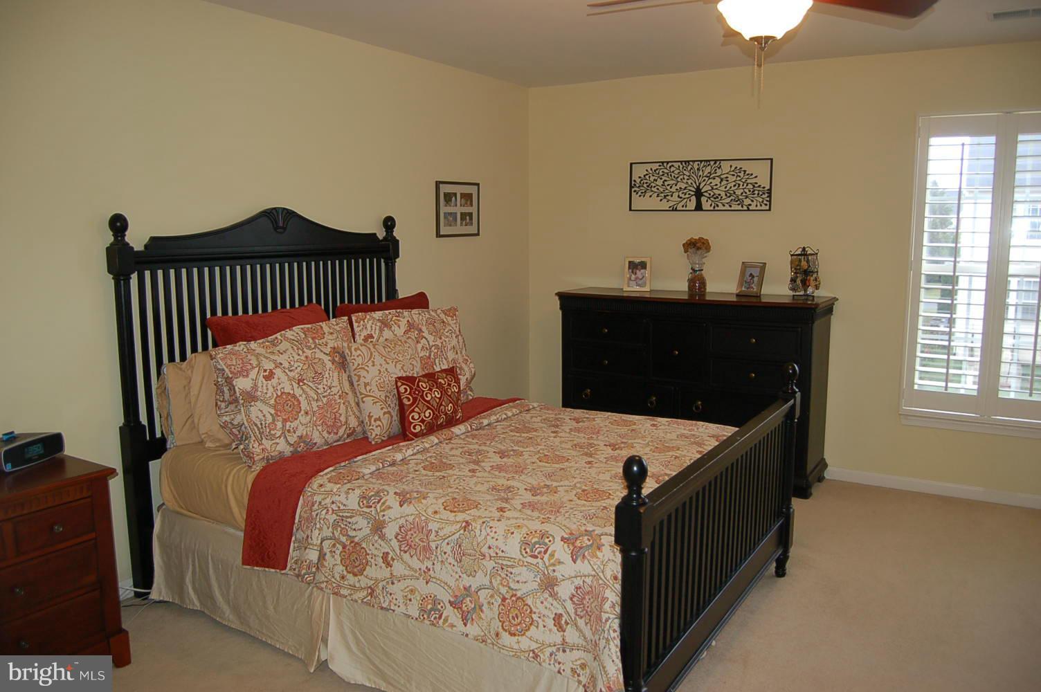 LEE'S PARKE - Residential Lease