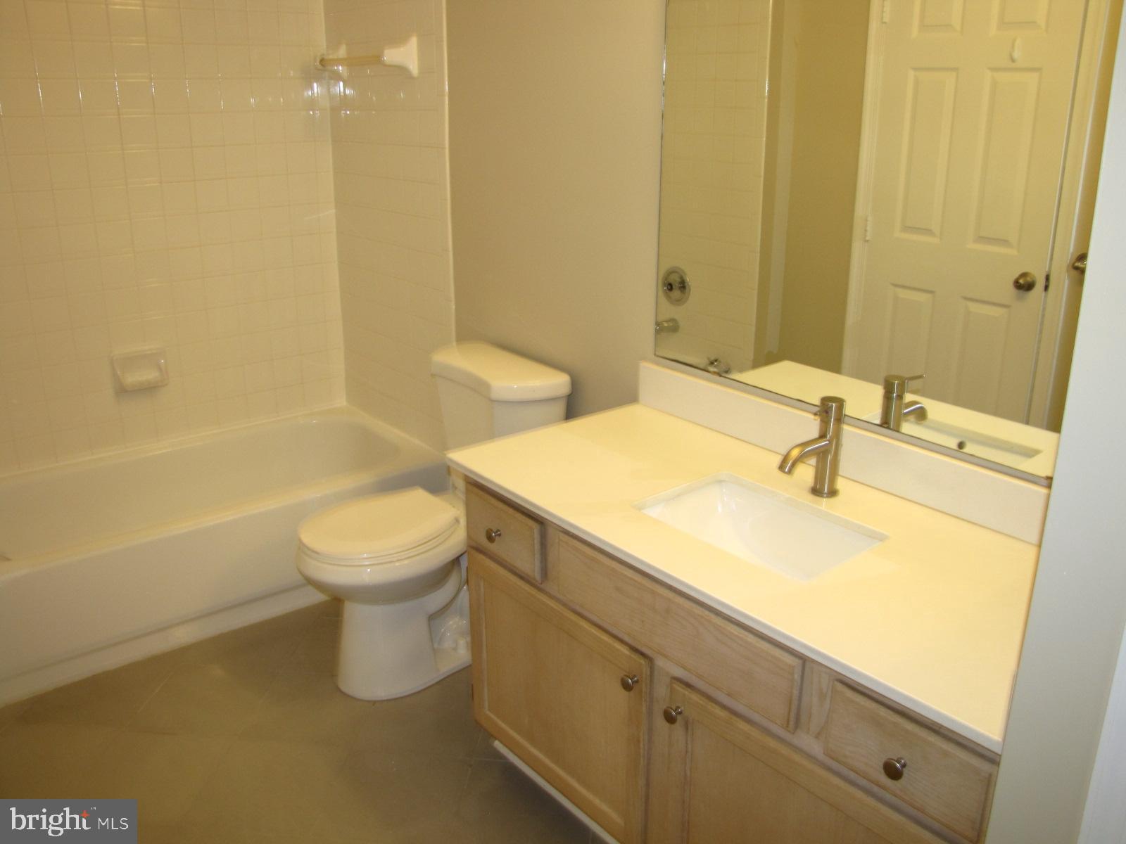 SANDERLING - Residential Lease