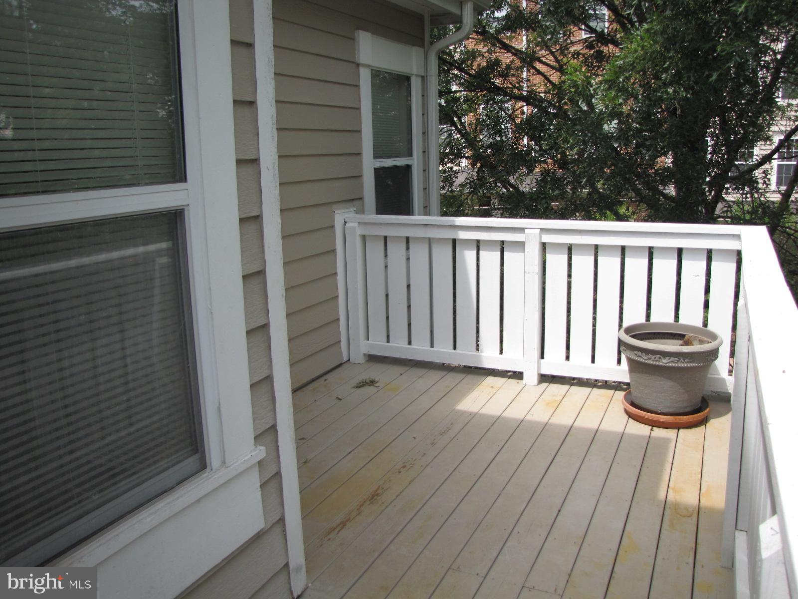 SANDERLING - Residential Lease