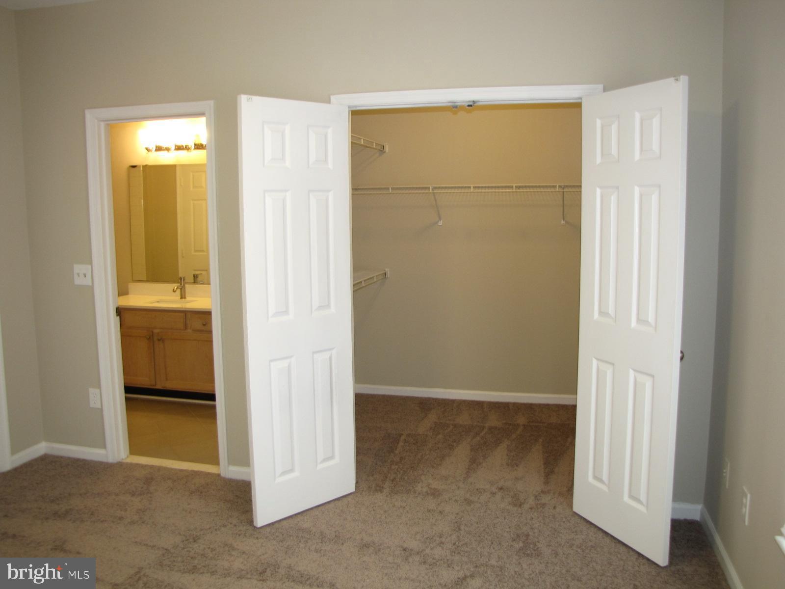 SANDERLING - Residential Lease