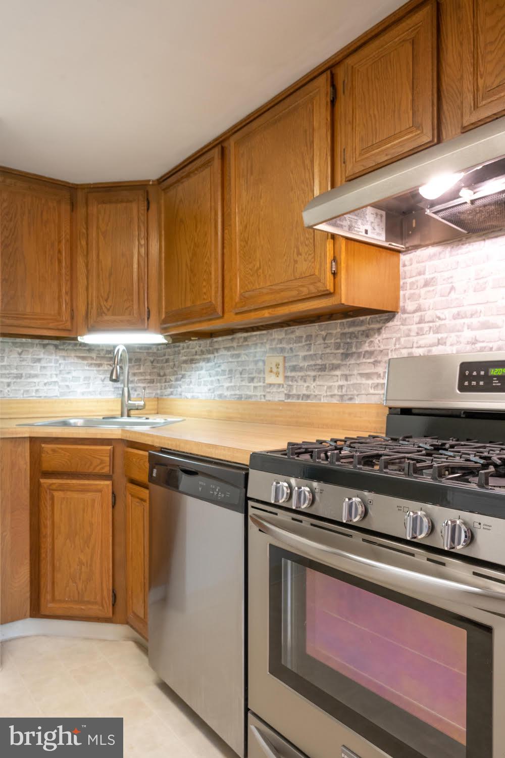 NORTHGATE - Residential Lease