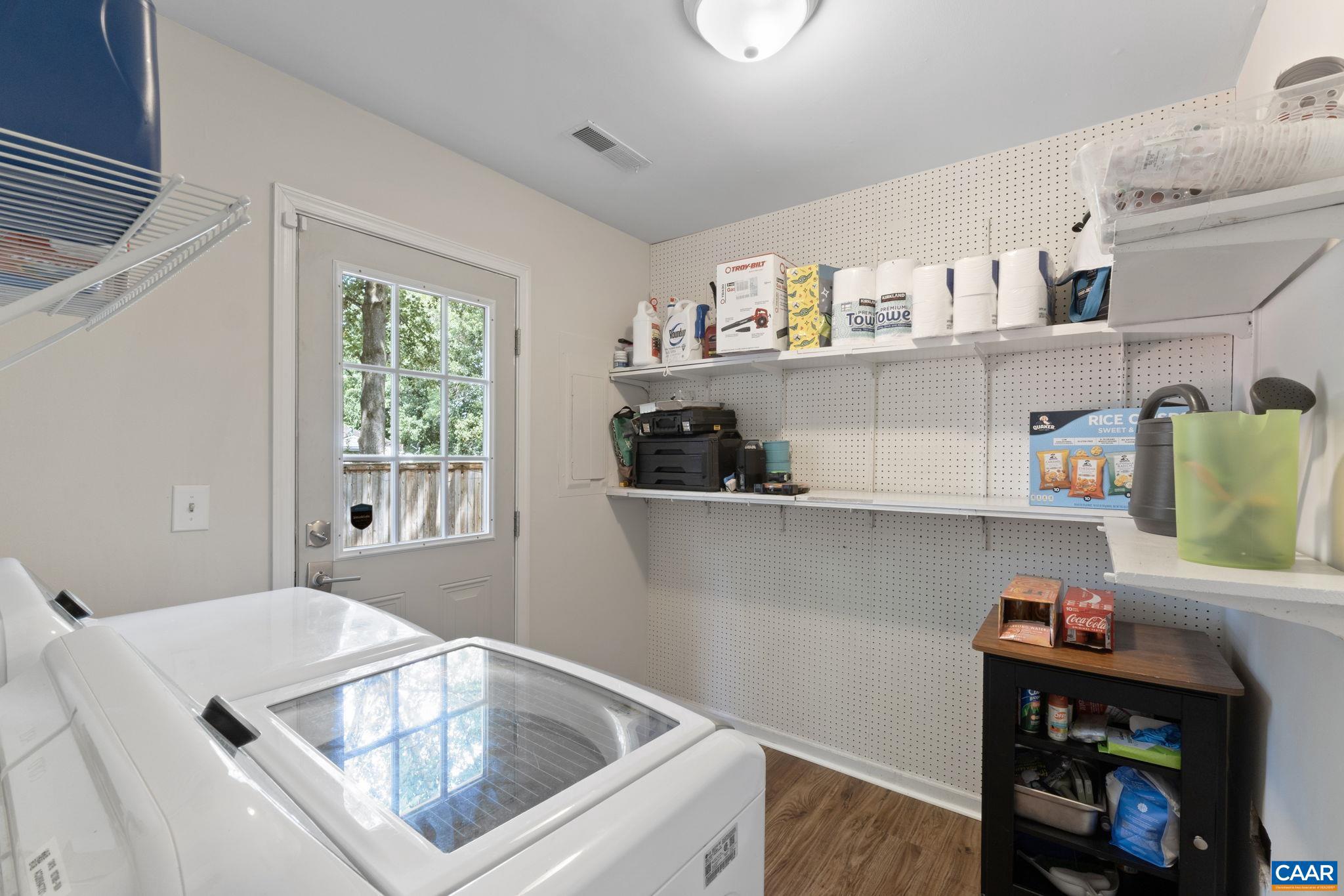 ORANGEDALE - Residential