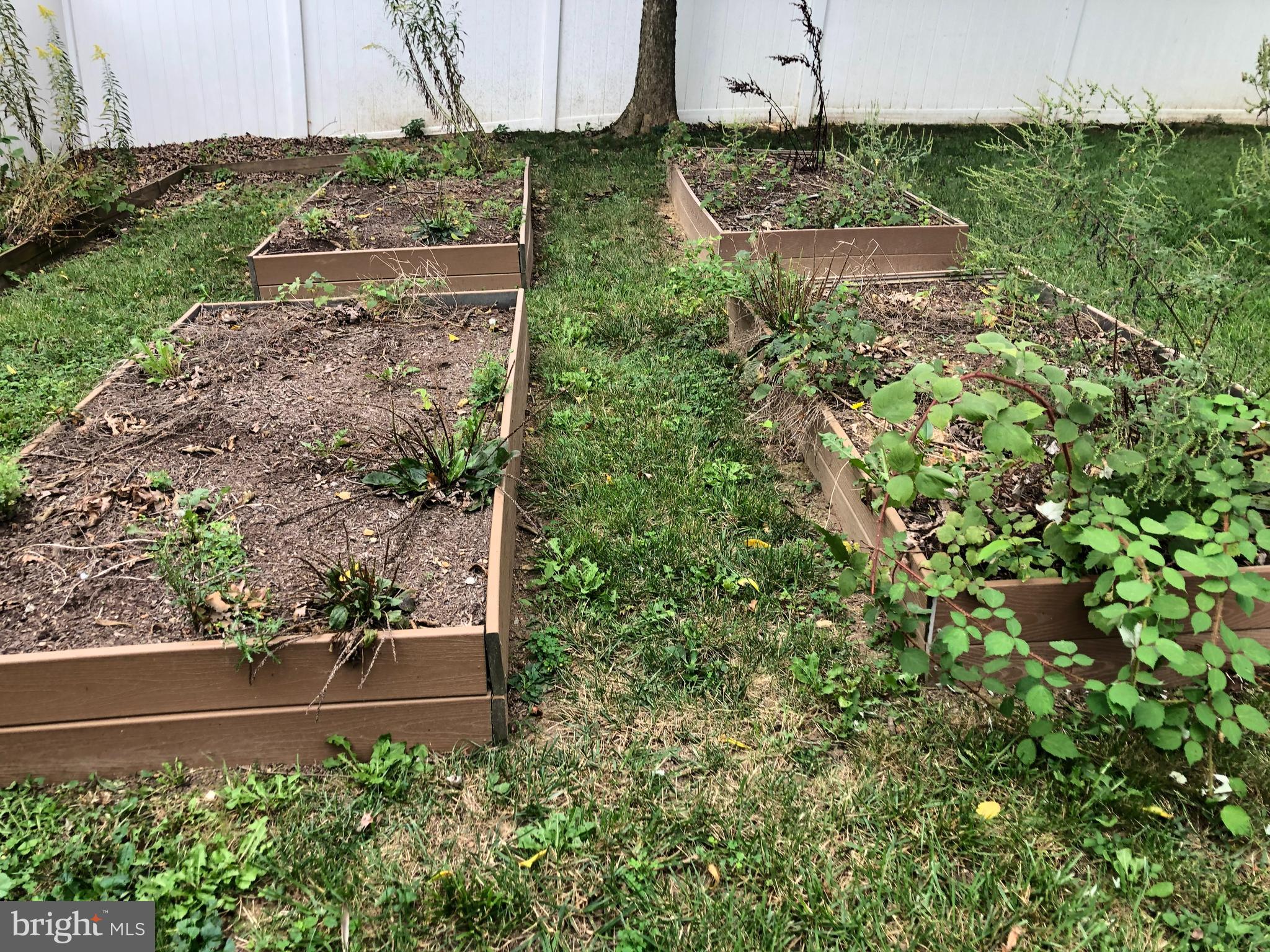 BRIAR RUN - Residential