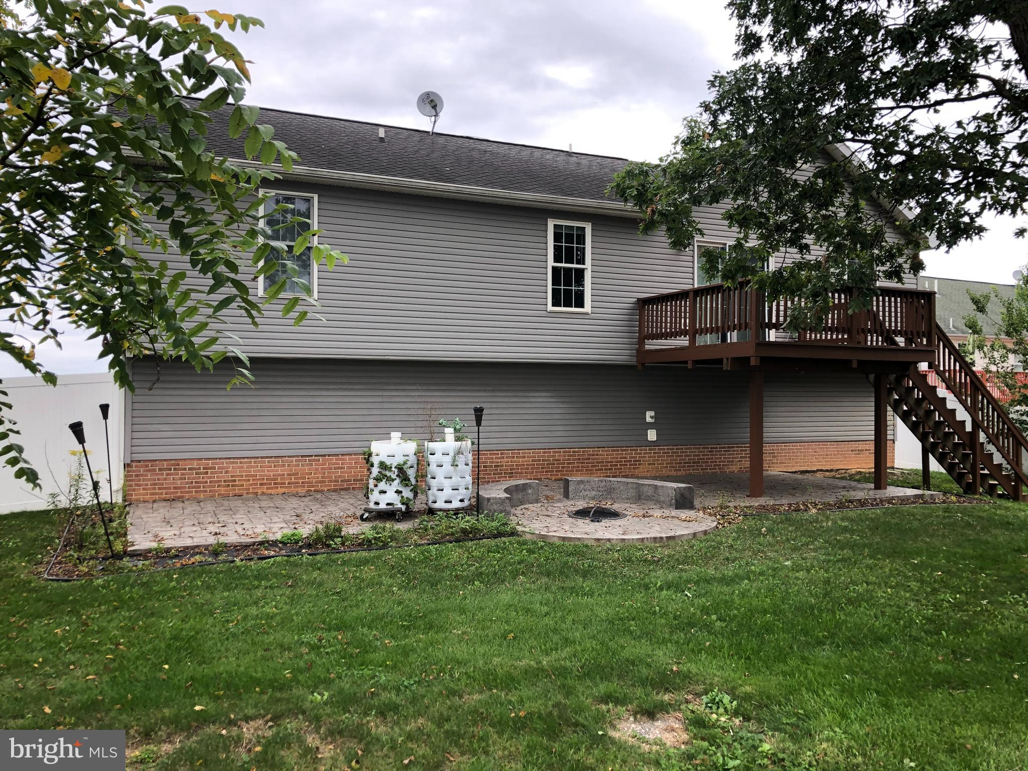 BRIAR RUN - Residential