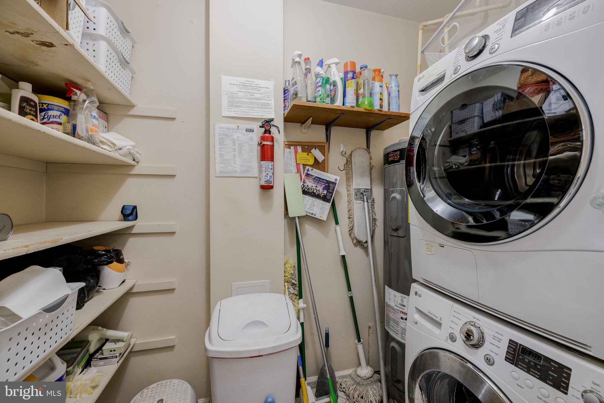 KINGSTOWNE - Residential Lease