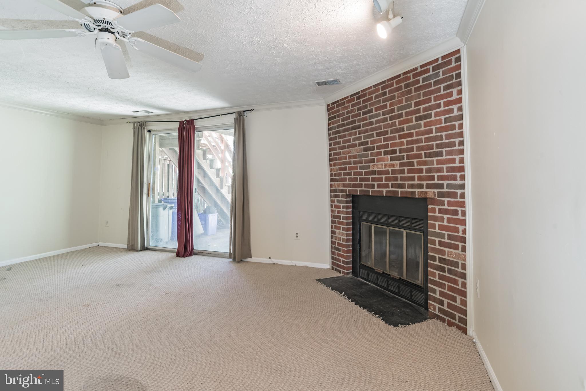 OAK POND PLAT FIVEPHASE - Residential