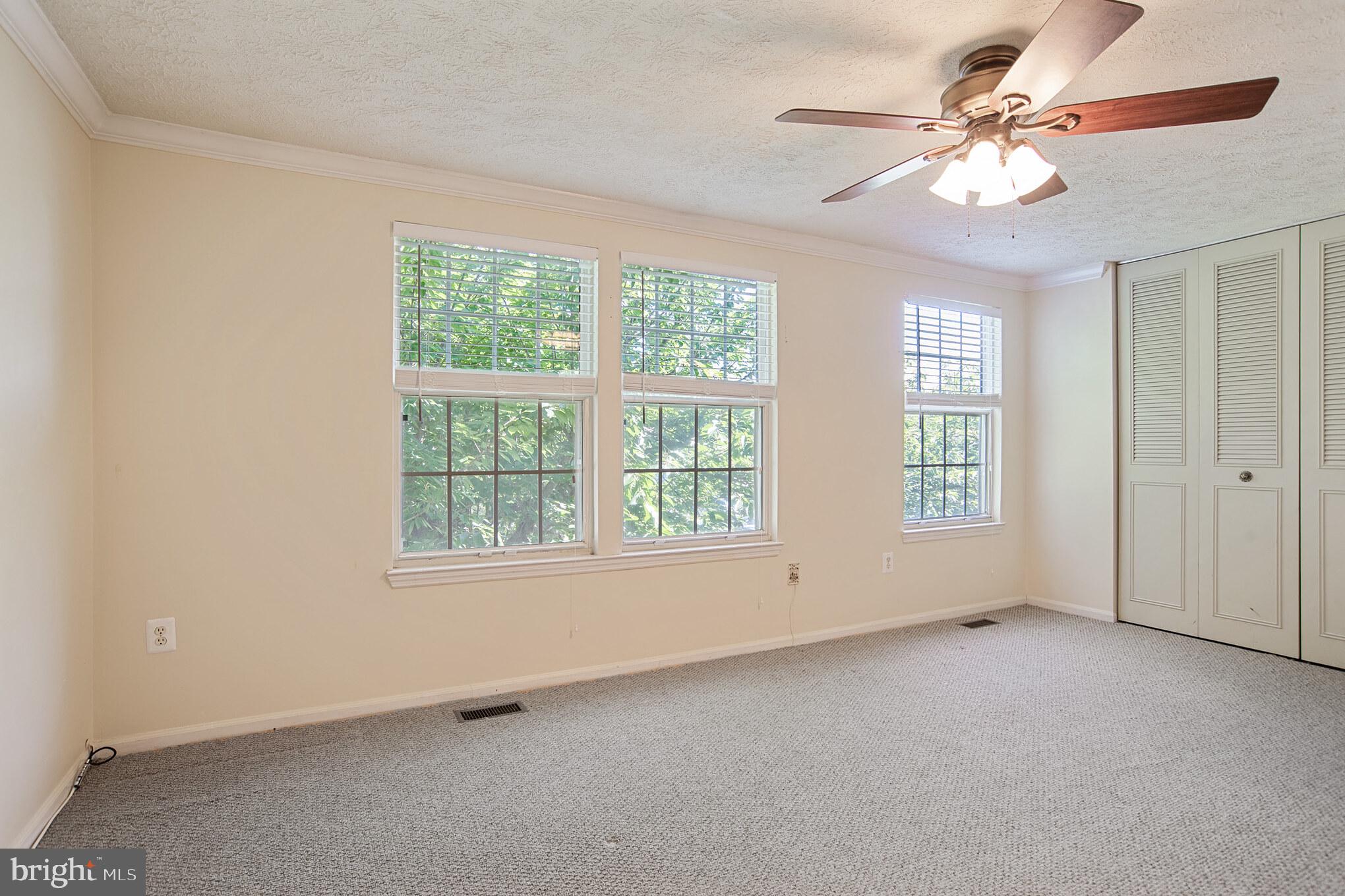 OAK POND PLAT FIVEPHASE - Residential