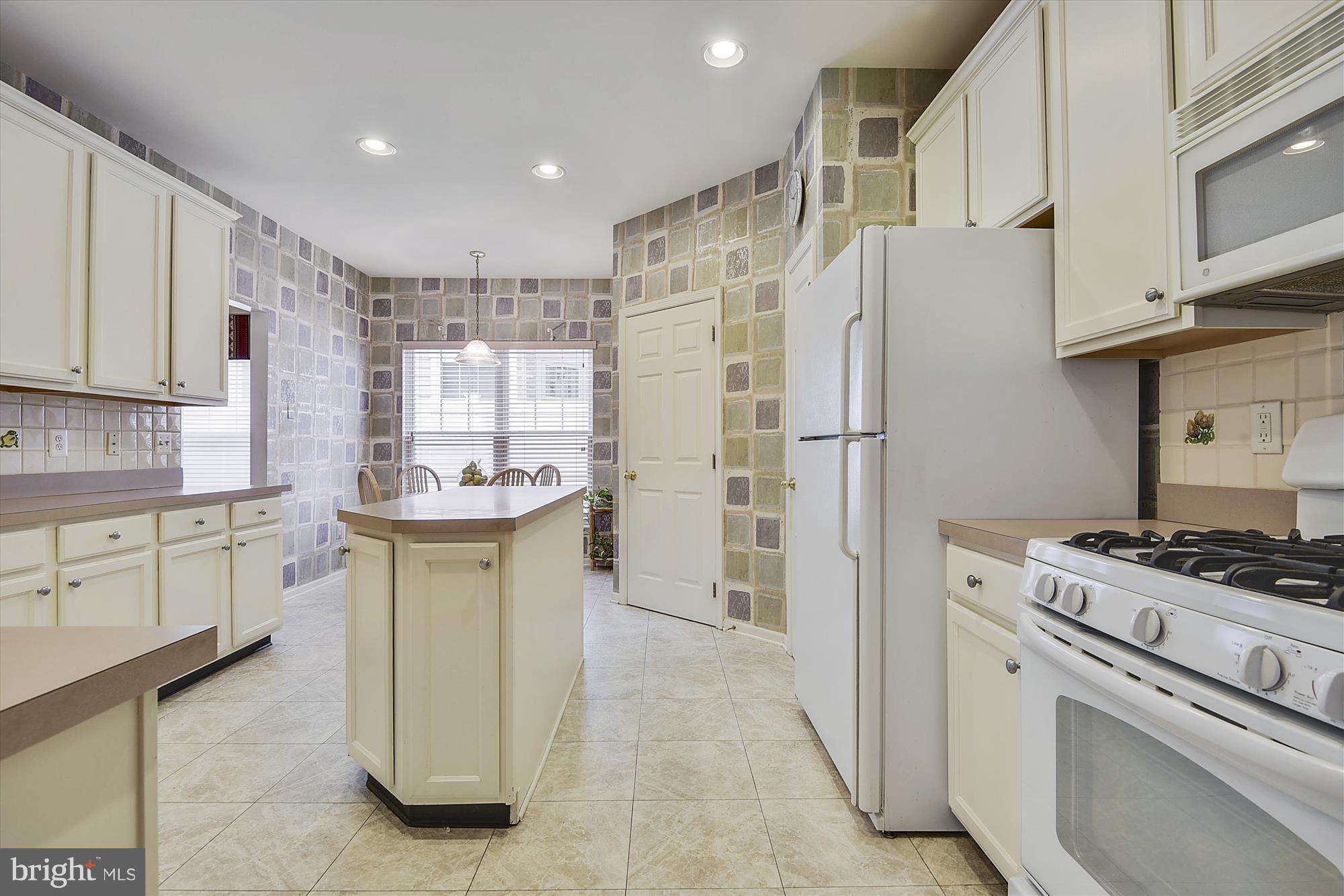 AVALON EAST - Residential