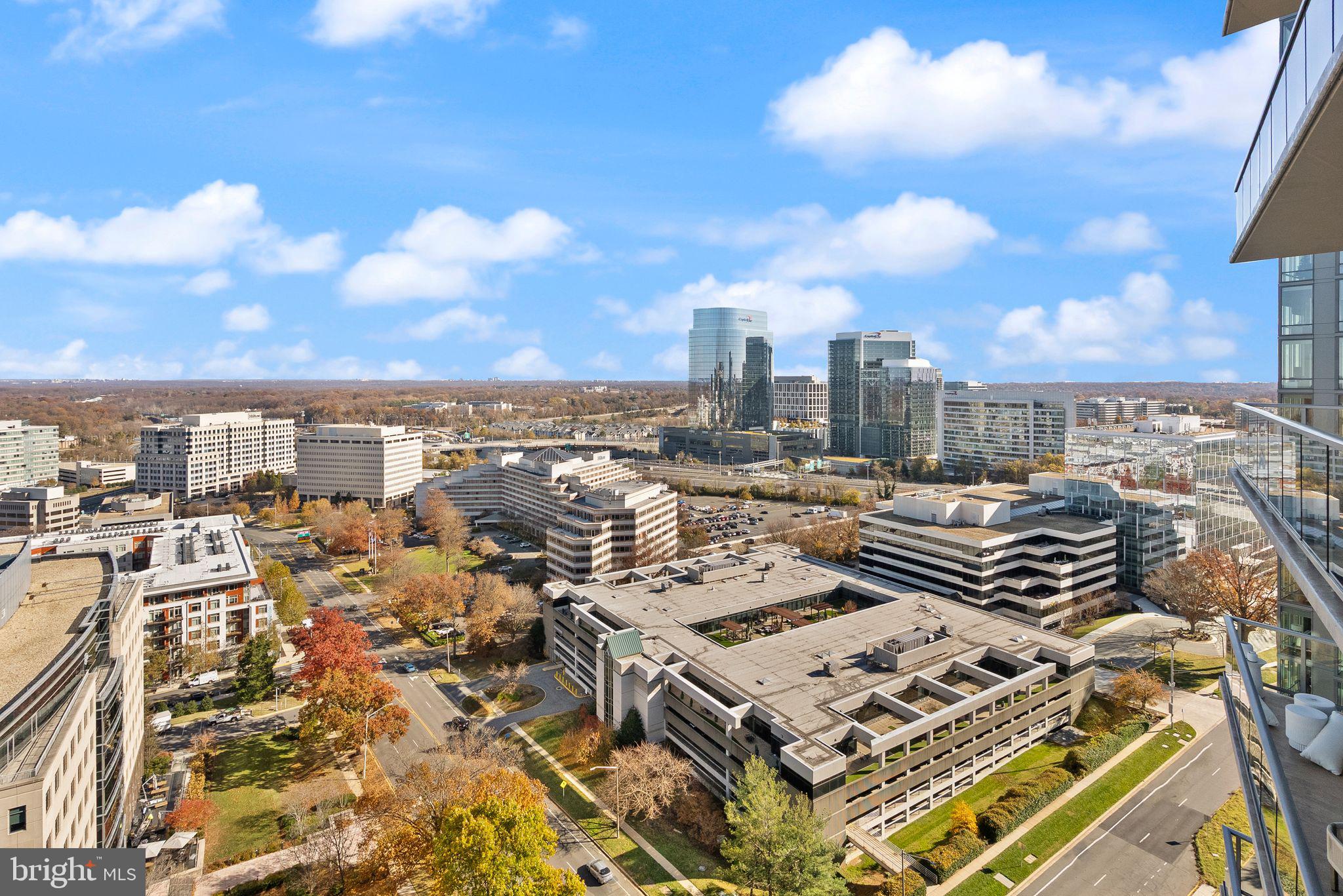 TYSONS CORNER - Residential