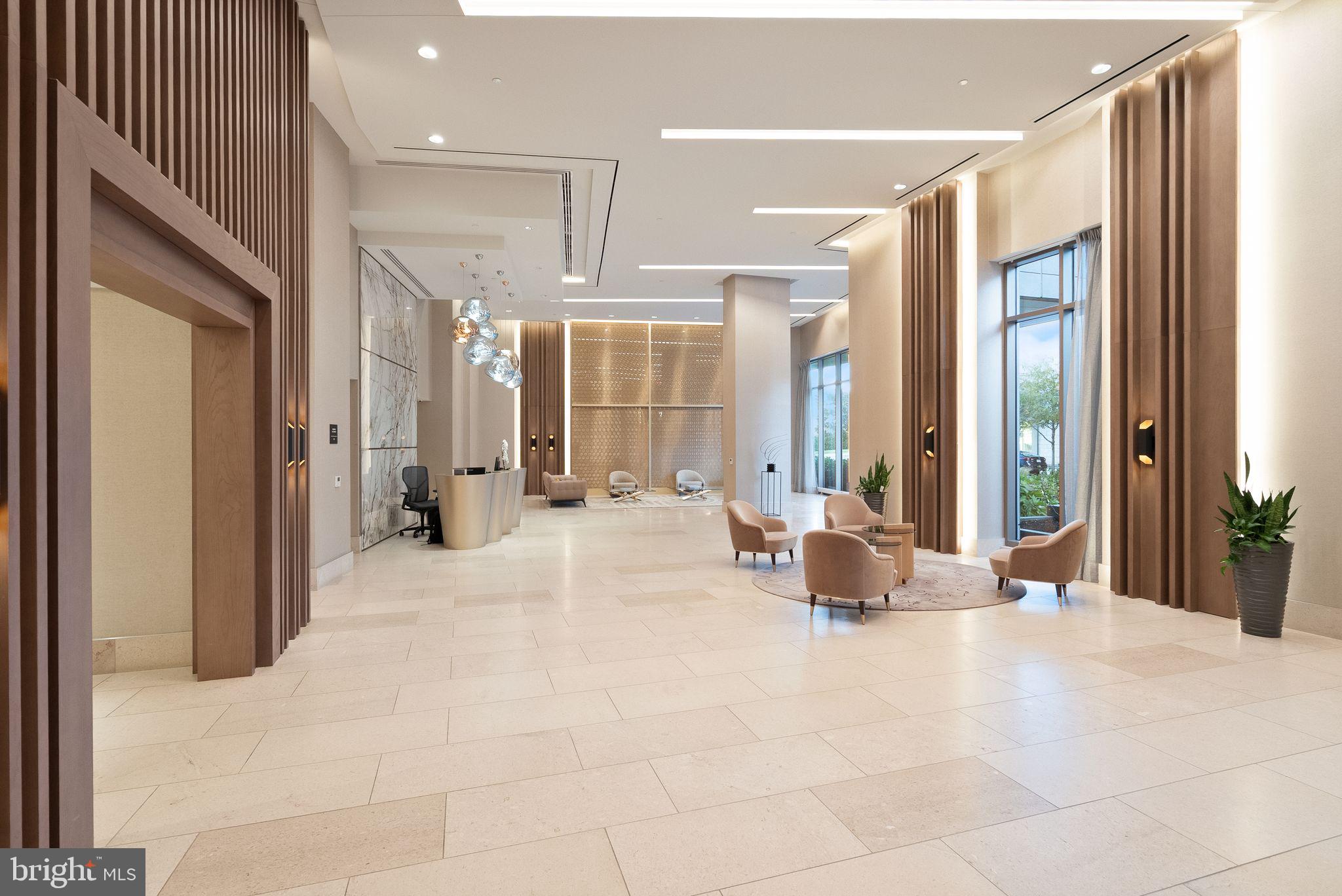 TYSONS CORNER - Residential