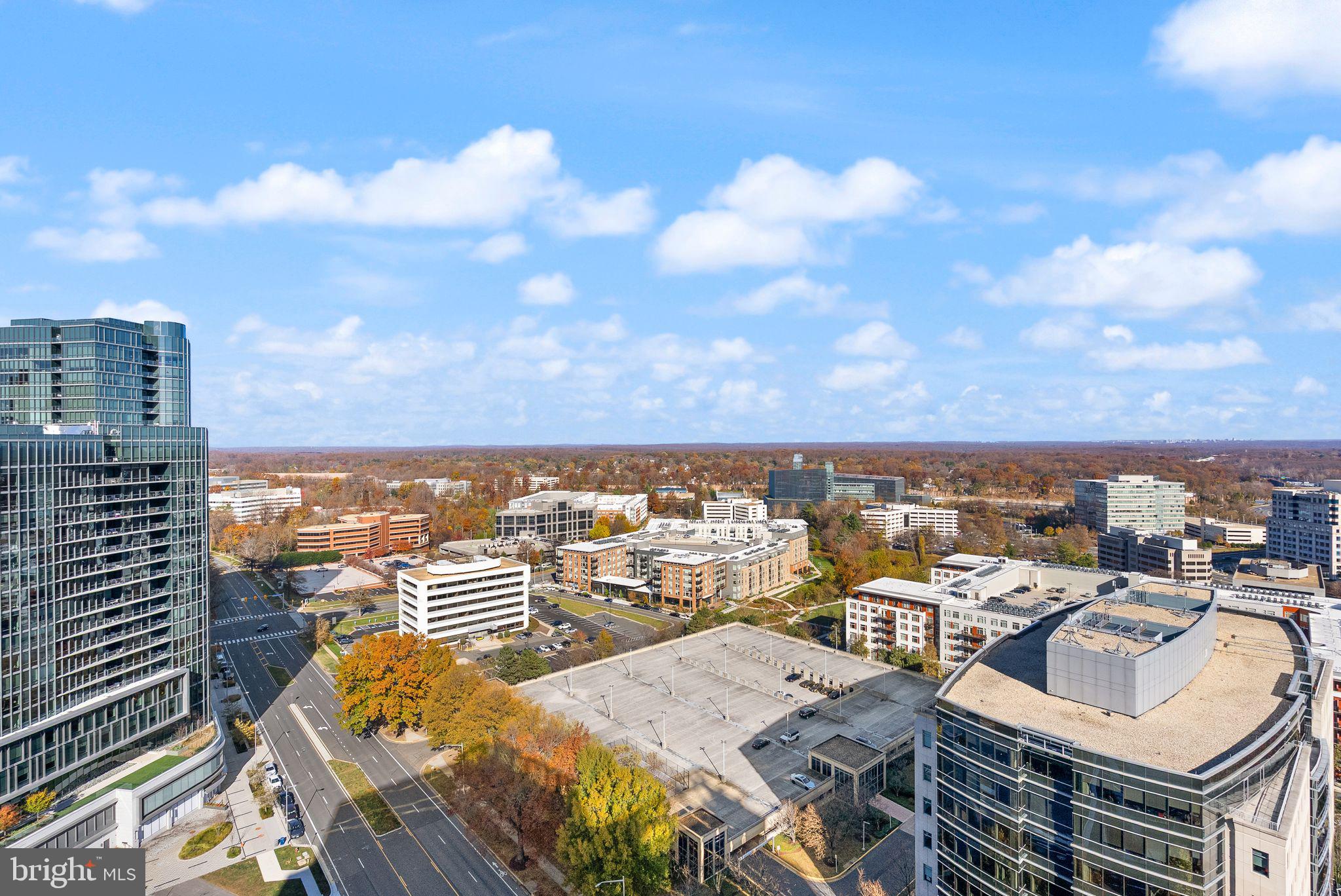 TYSONS CORNER - Residential