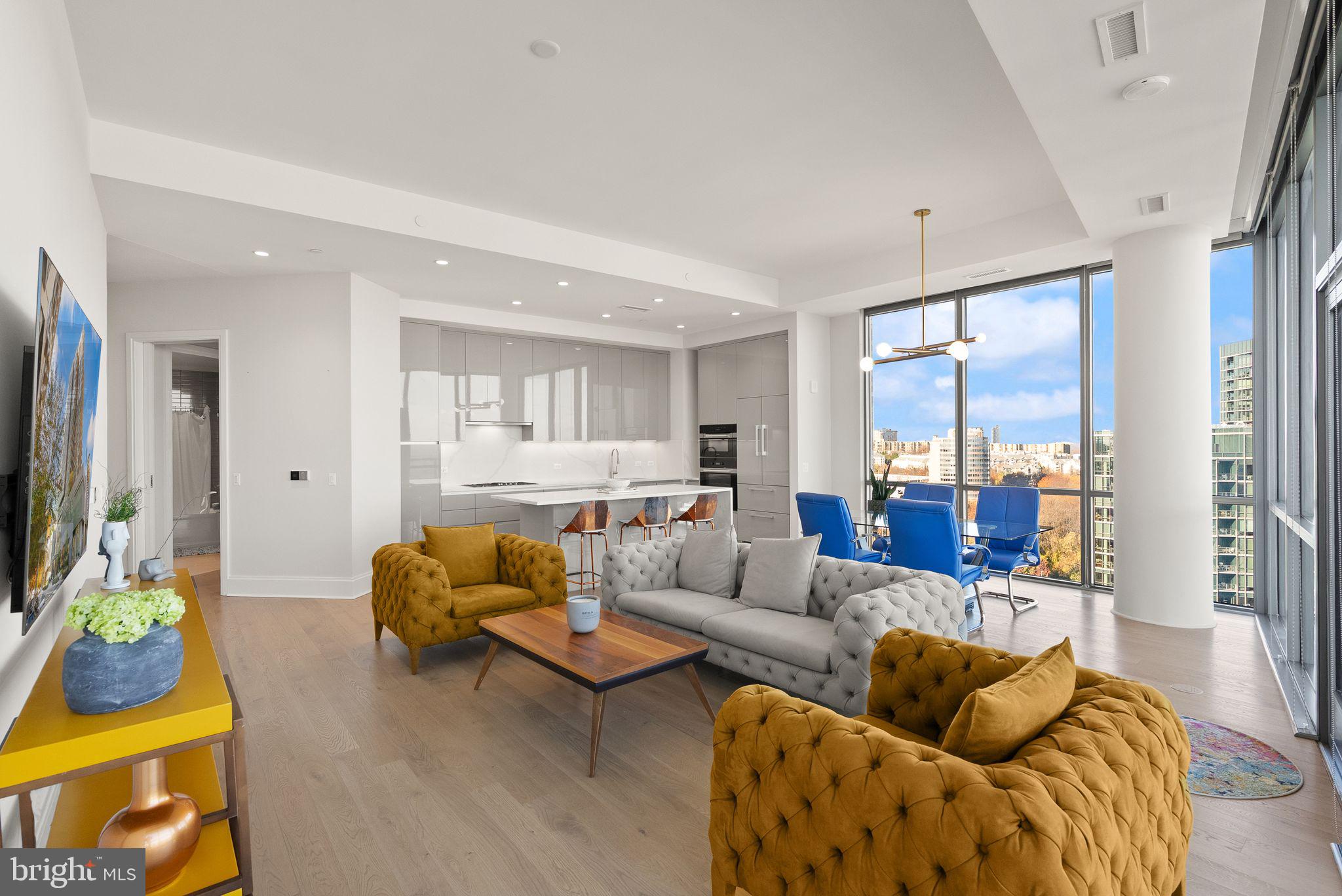 TYSONS CORNER - Residential