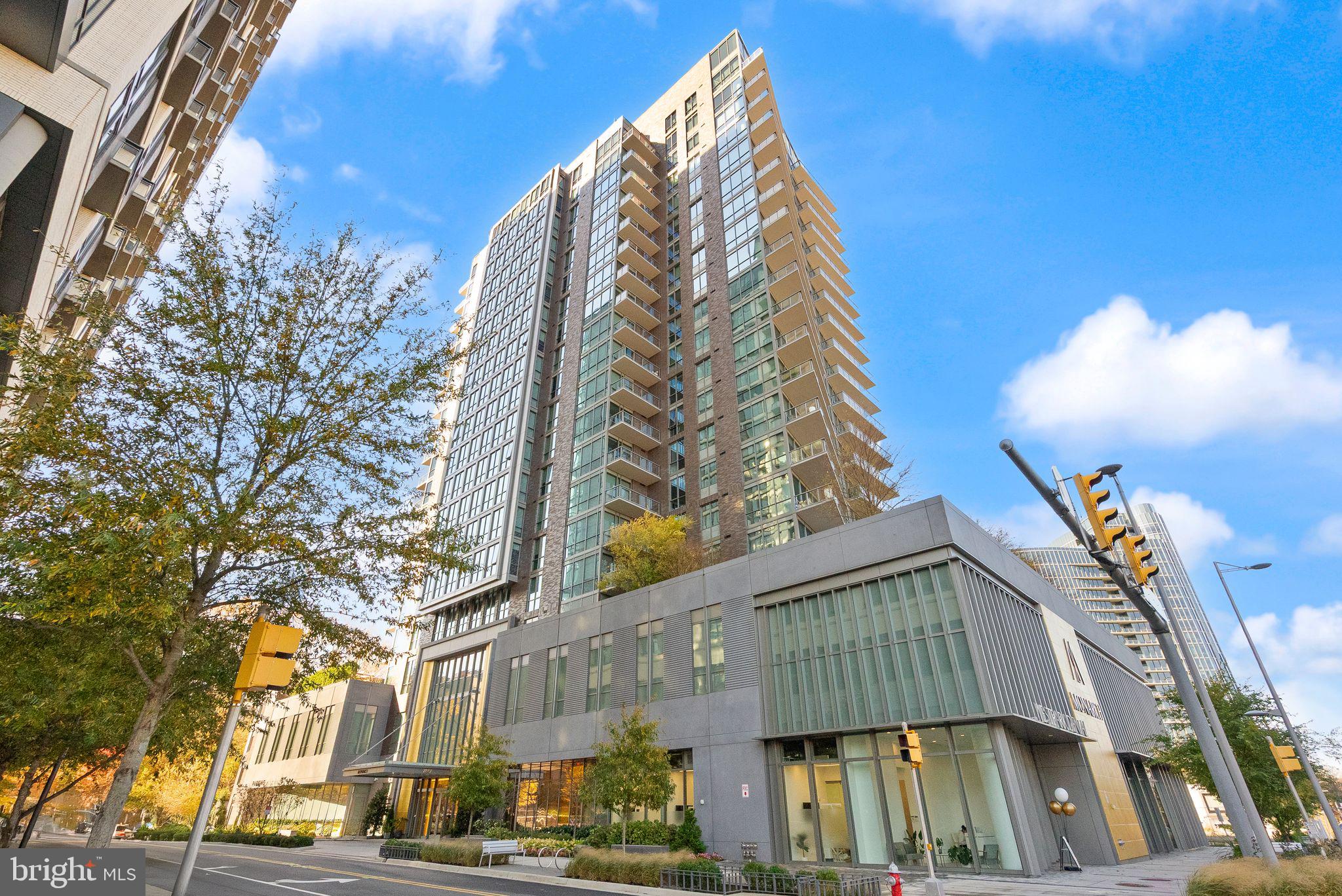 TYSONS CORNER - Residential