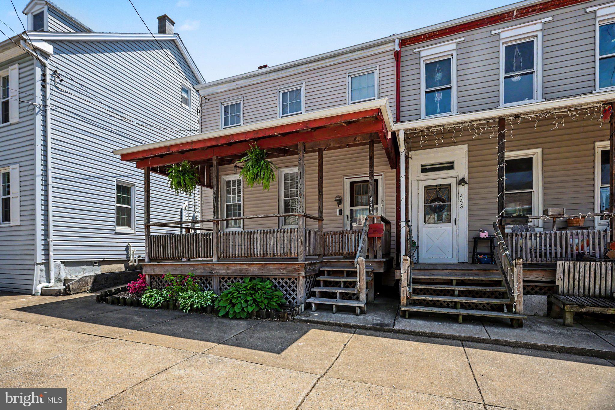 450 MANOR STREET