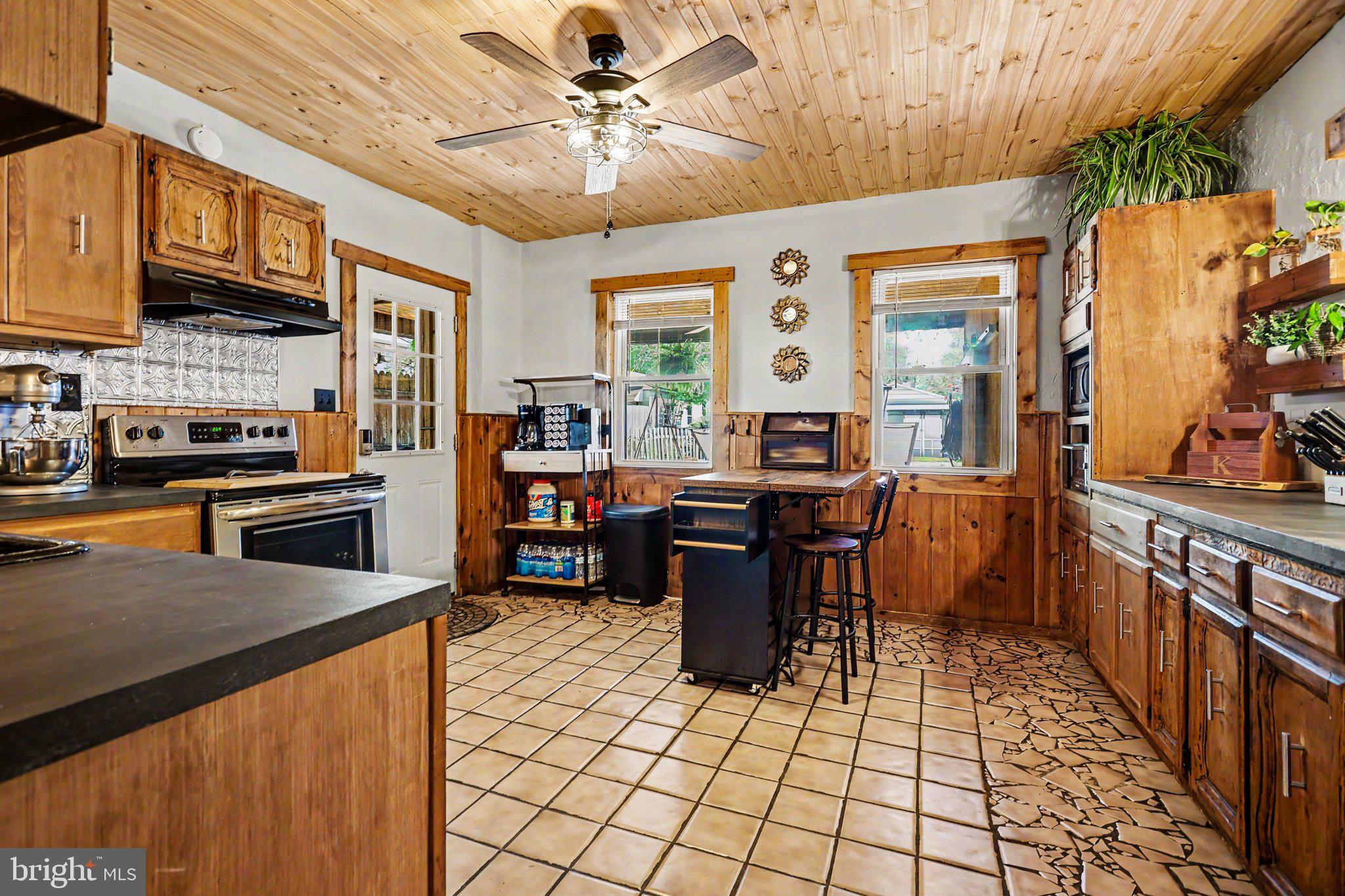 COLUMBIA BOROUGH - Residential