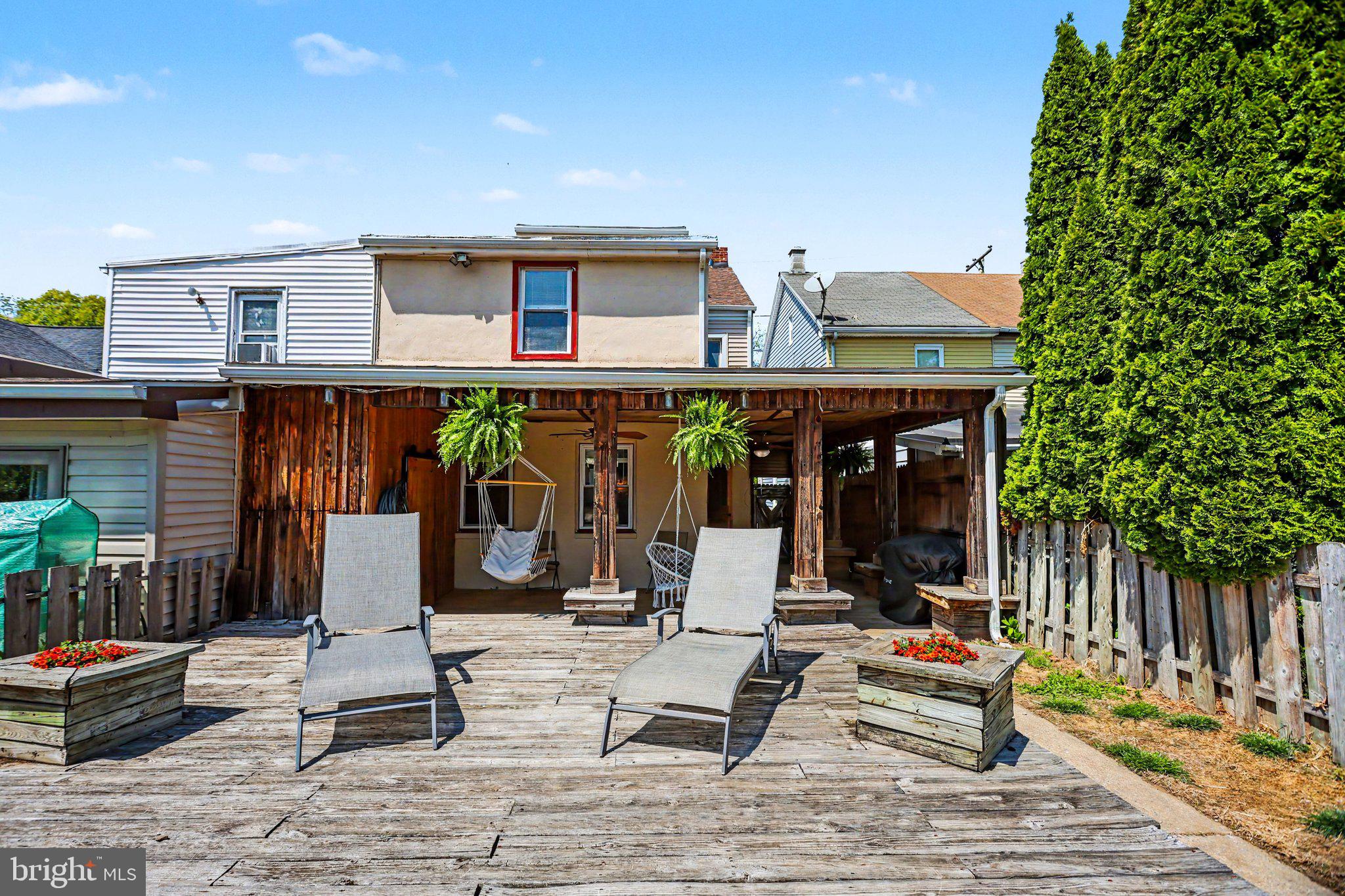 COLUMBIA BOROUGH - Residential