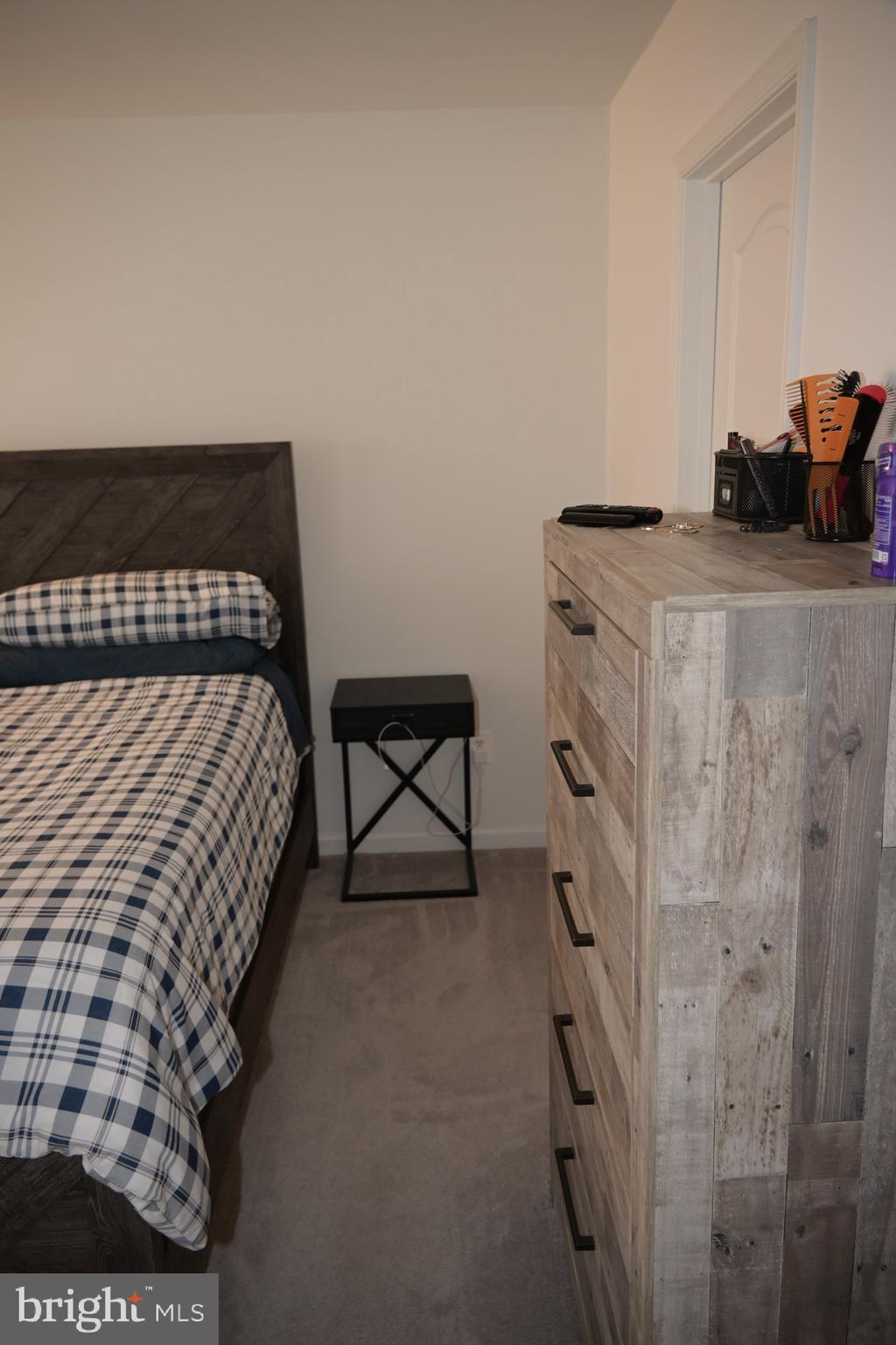 FAIRCHILD HEIGHTS - Residential